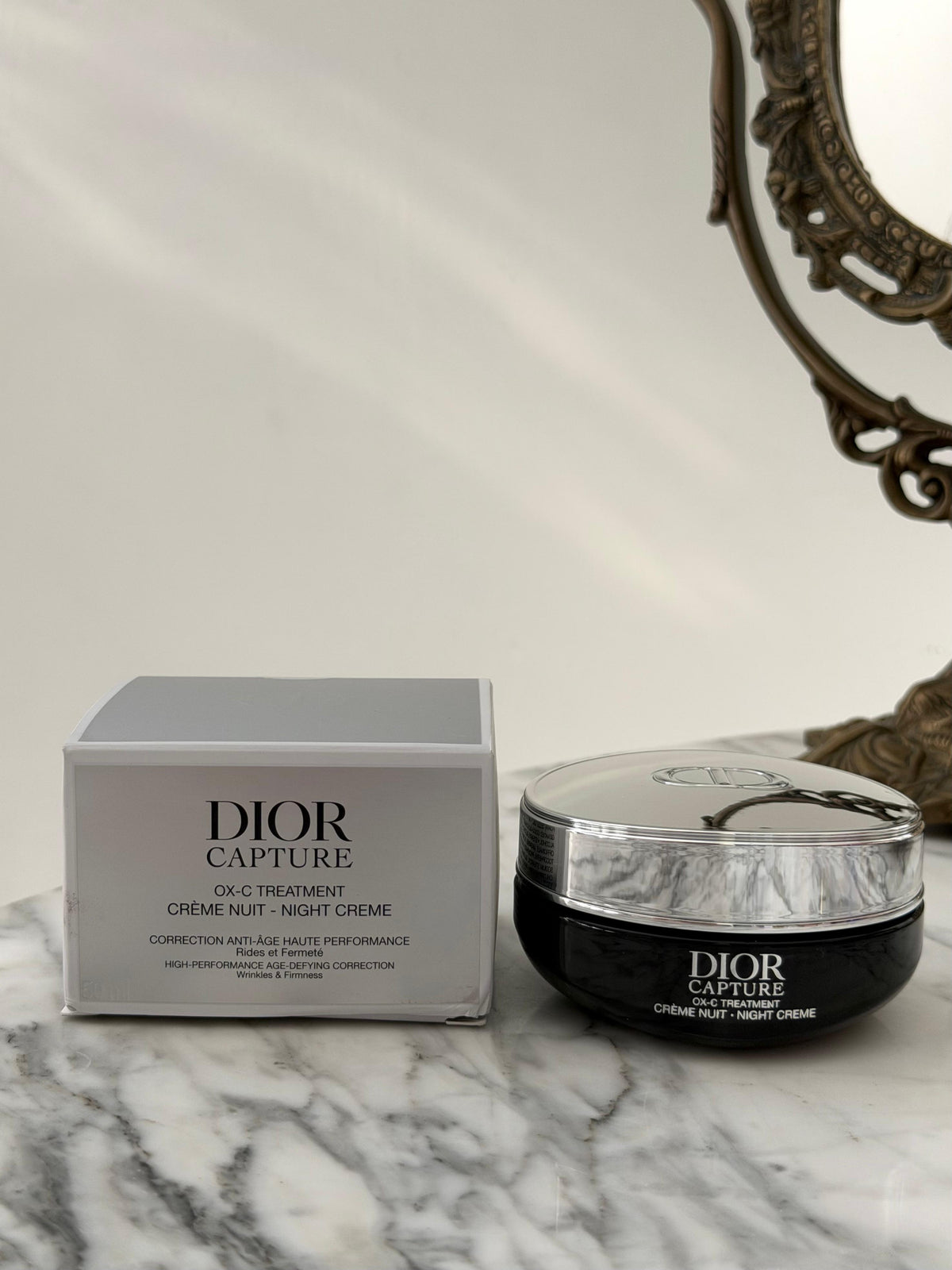 DIOR Capture Night Cream OX-C Treatment
Face Cream - Rich Texture - Age-Defying Correction - Wrinkles and Firmness