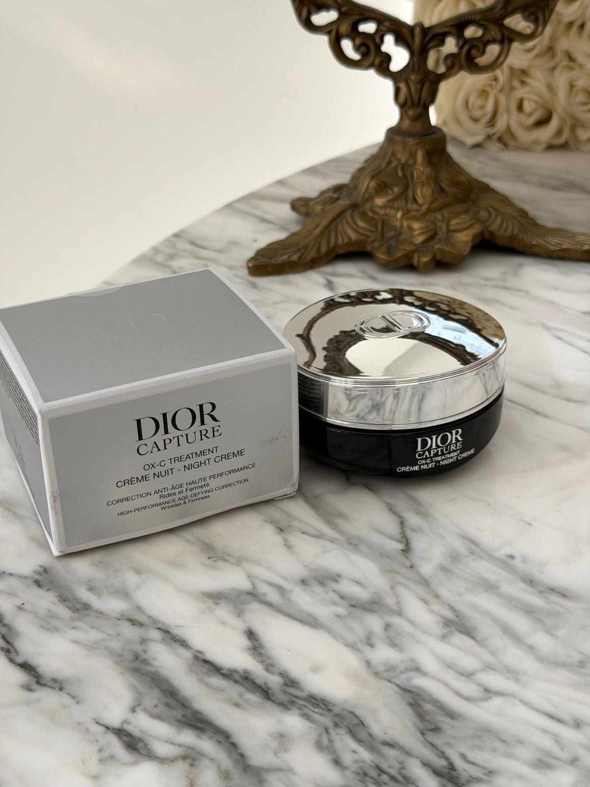 DIOR Capture Night Cream OX-C Treatment
Face Cream - Rich Texture - Age-Defying Correction - Wrinkles and Firmness