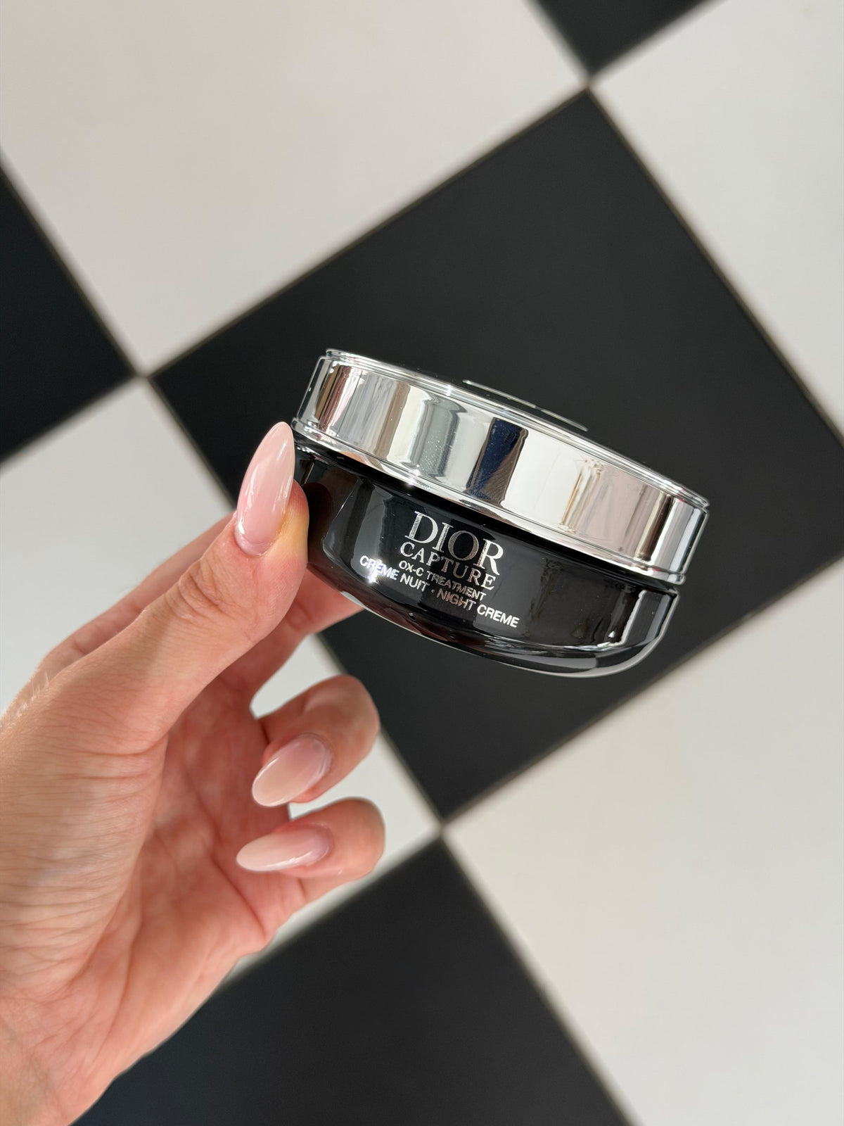 DIOR Capture Night Cream OX-C Treatment
Face Cream - Rich Texture - Age-Defying Correction - Wrinkles and Firmness