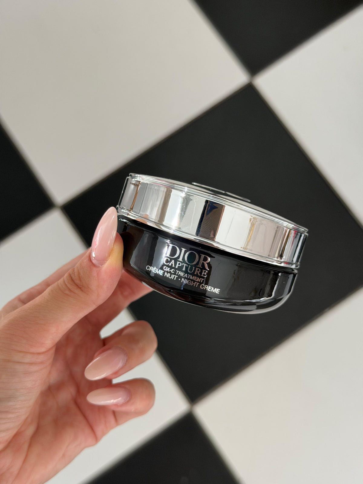 DIOR Capture Night Cream OX-C Treatment
Face Cream - Rich Texture - Age-Defying Correction - Wrinkles and Firmness
