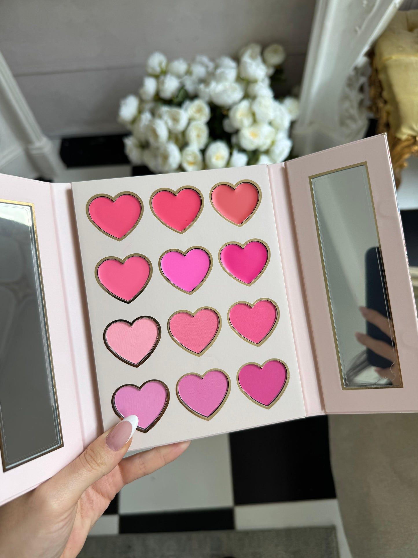 PLOUISE Love Lane 
See Color In Your Darkest Days Cream & Powder Blusher Palette