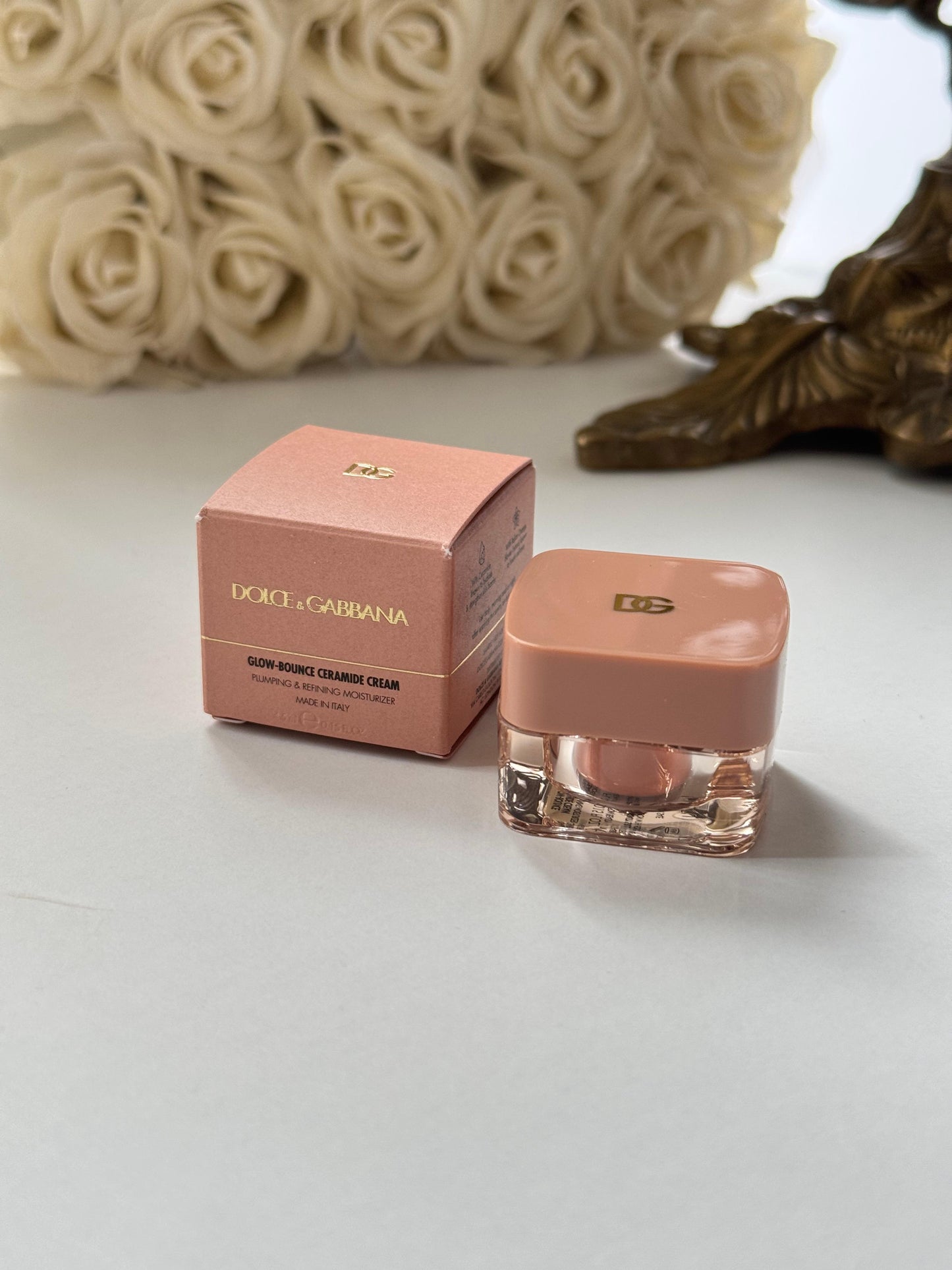 DOLCE&GABBANA Glow-Bounce Ceramide Cream Mini
Plumping & Refining Moisturizer