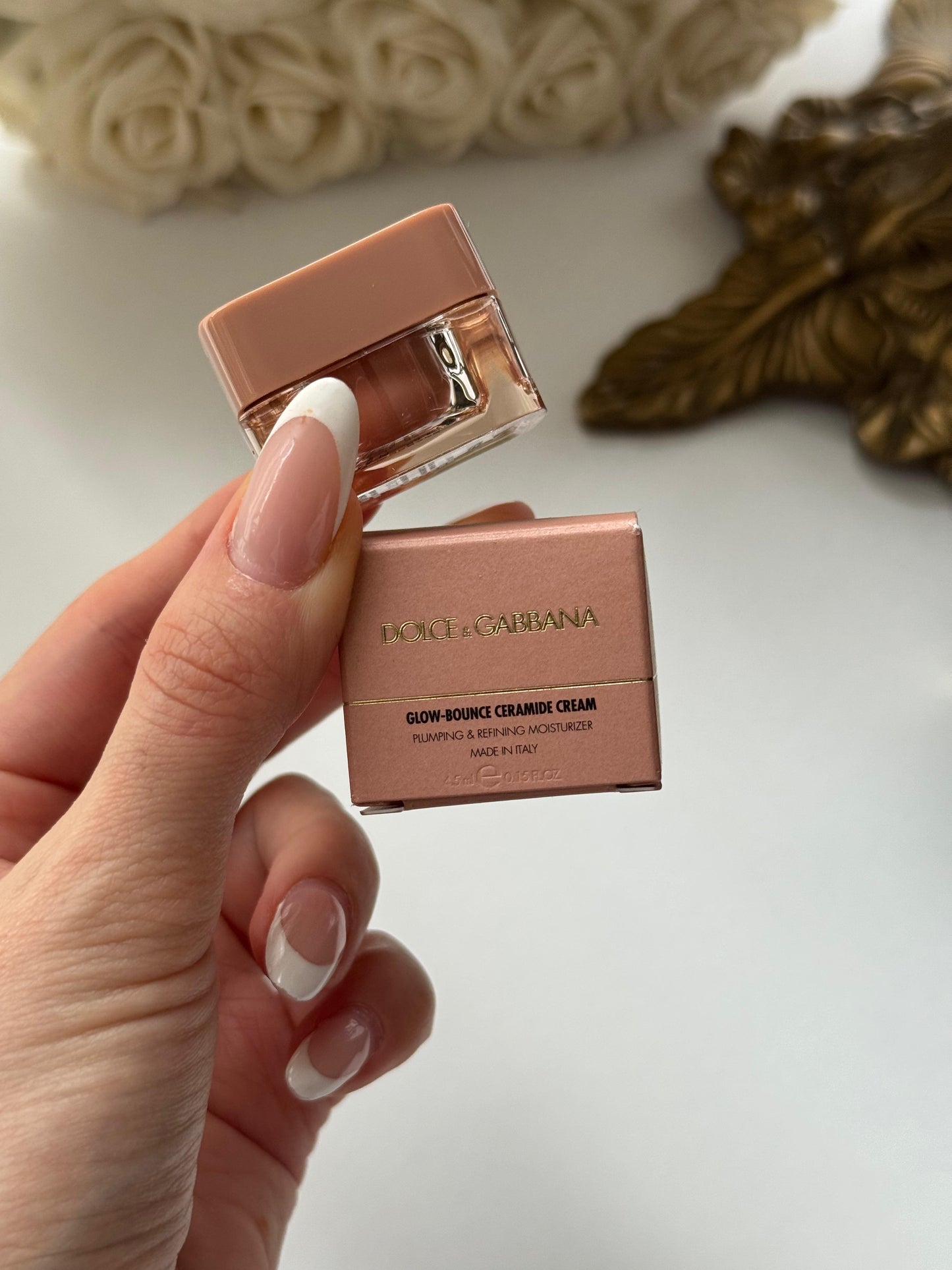 DOLCE&GABBANA Glow-Bounce Ceramide Cream Mini
Plumping & Refining Moisturizer