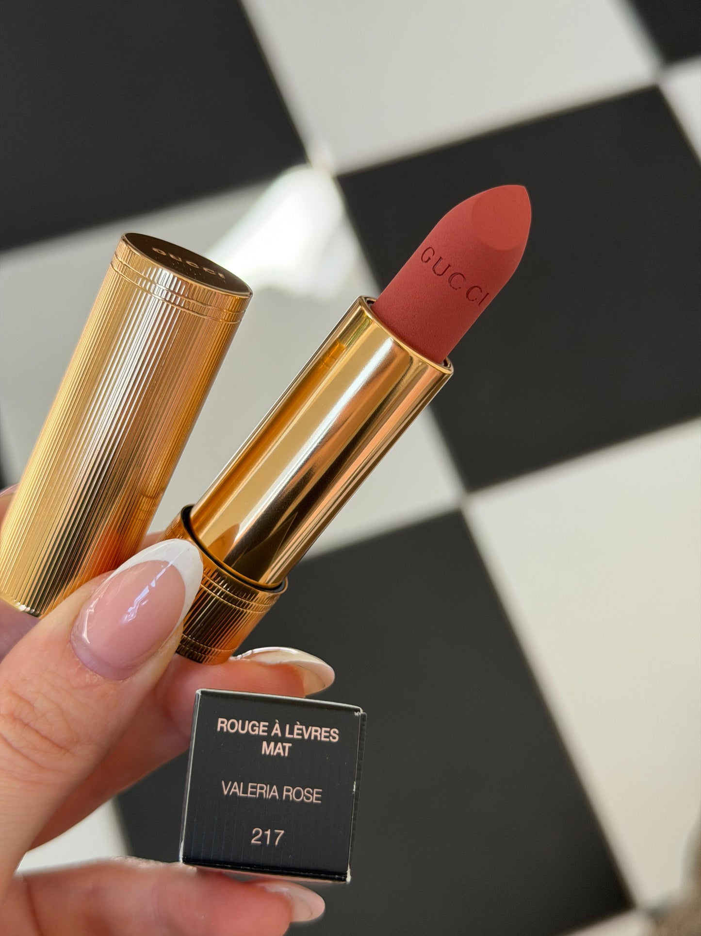 GUCCI Rouge Á Lévres Mat Lipstick (217)