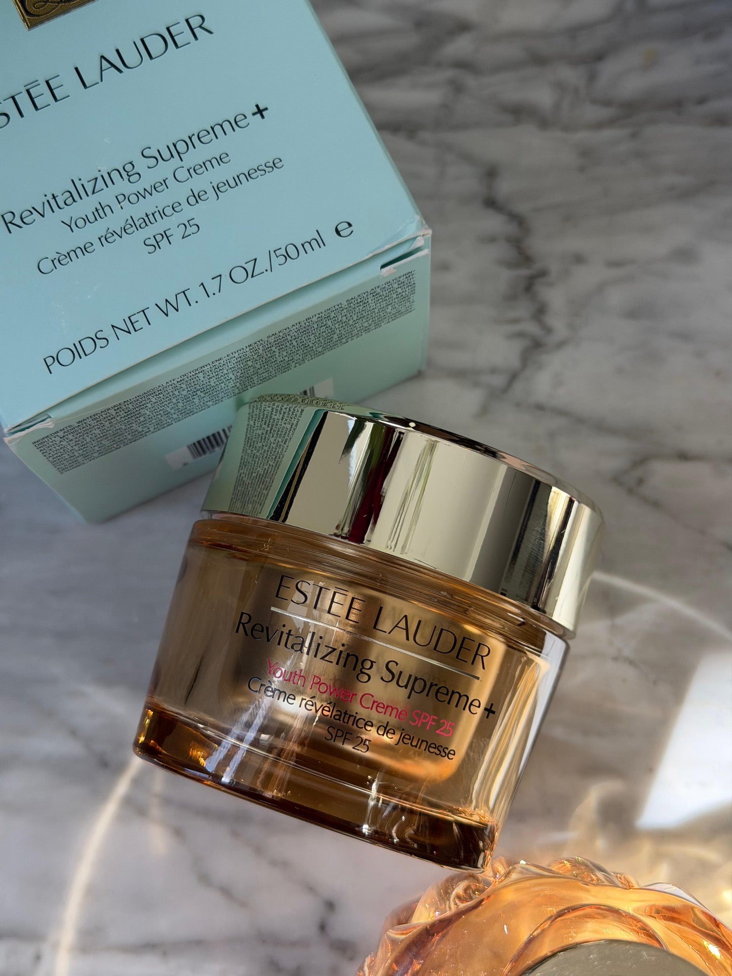 ESTEE LAUDER Revitalizing Supreme+
Youth Power Creme SPF25