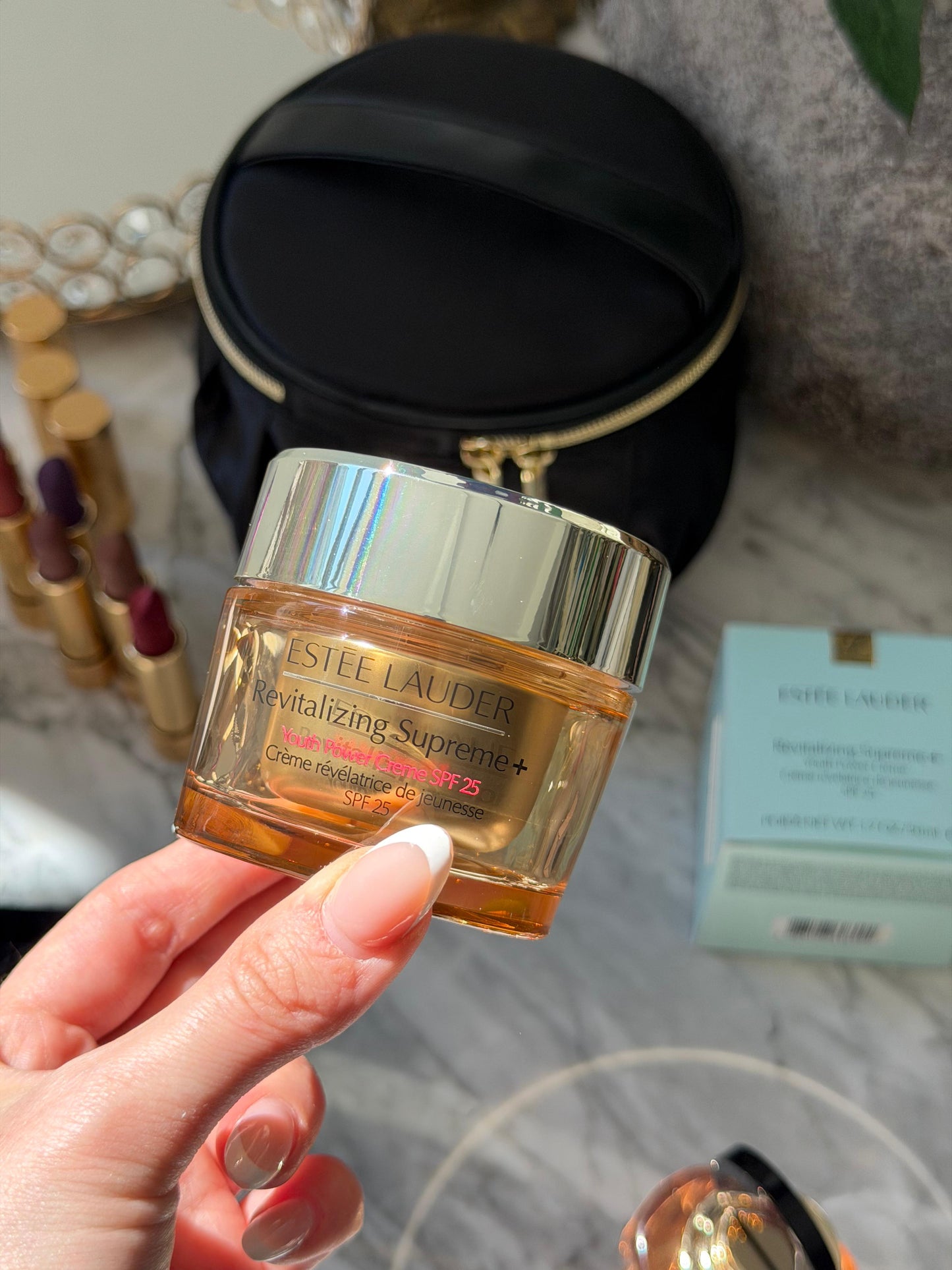 ESTEE LAUDER Revitalizing Supreme+
Youth Power Creme SPF25