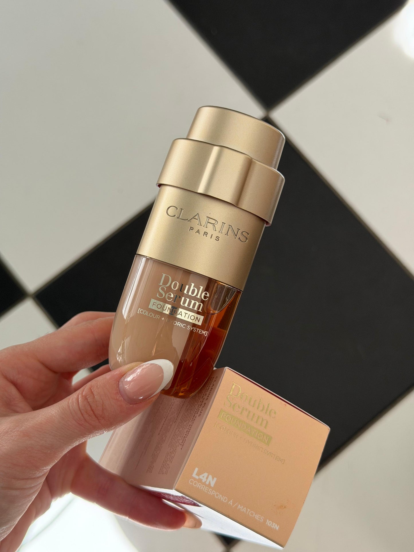 CLARINS Double Serum 2in1 Hybrid Foundation (L4N)