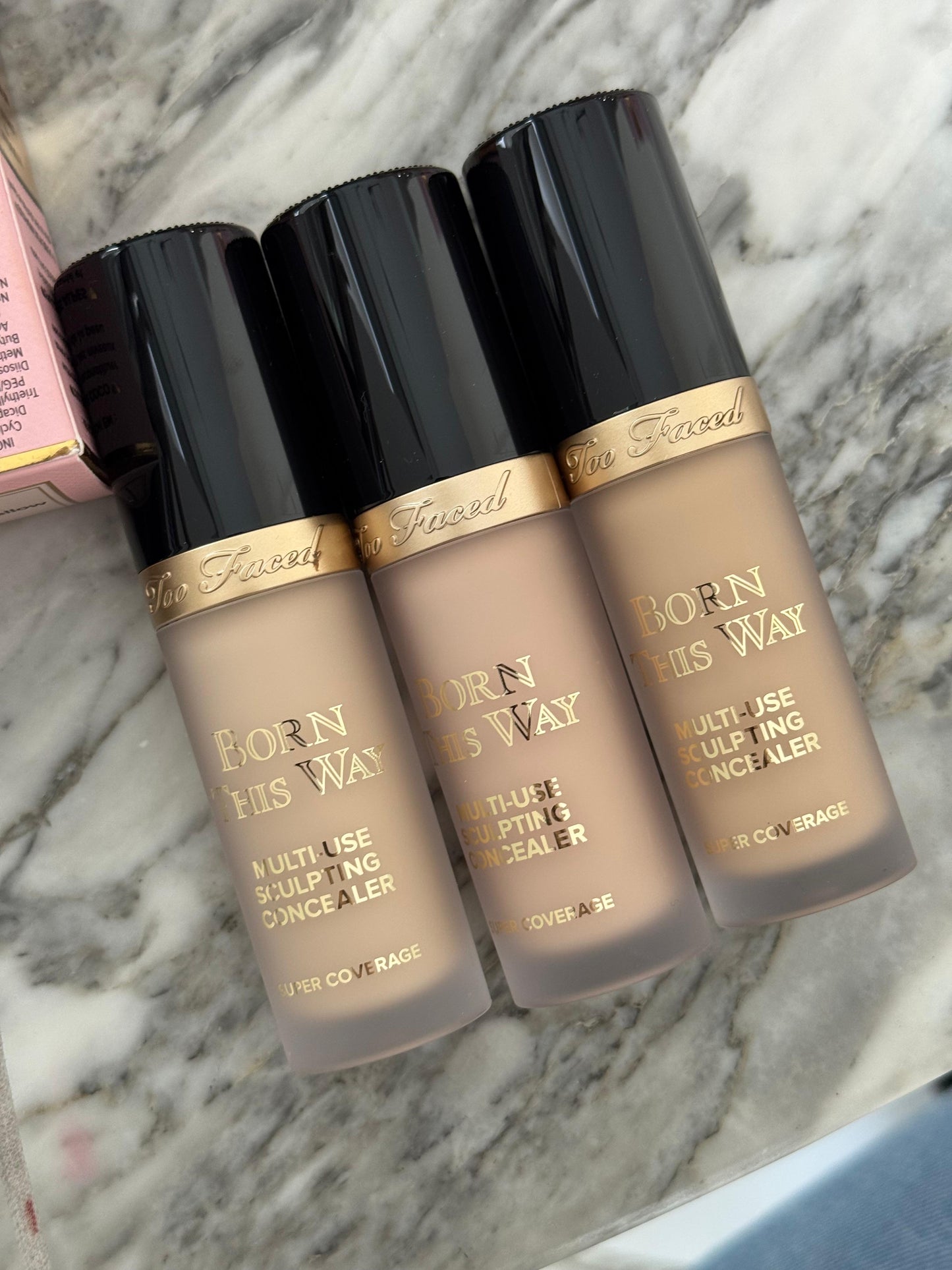 TOO FACED Born This Way Super Coverage Multi-Use Concealer
Flawless, Hydrating, Longwearing