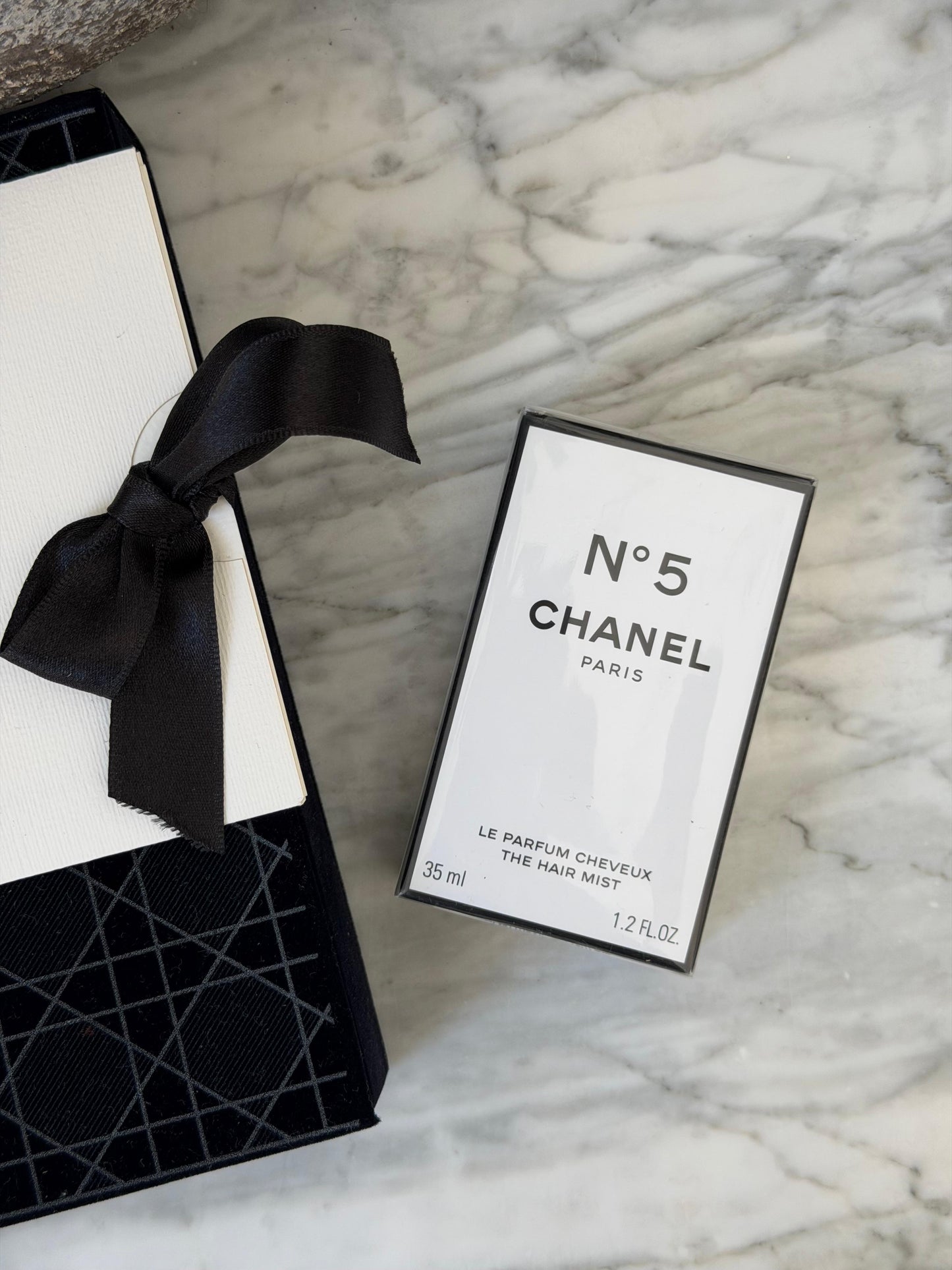 CHANEL N°5
The Hair Mist