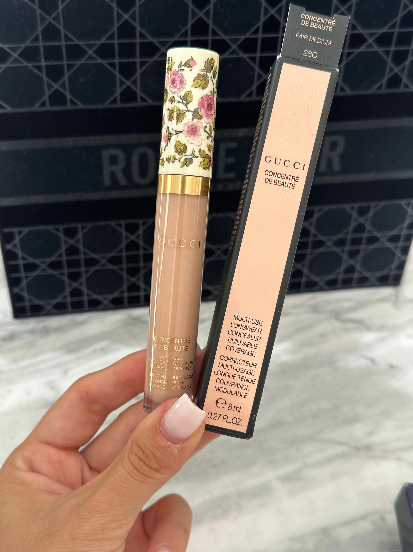 GUCCI Concentré De Beauté Multi-Use Longwear Concealer