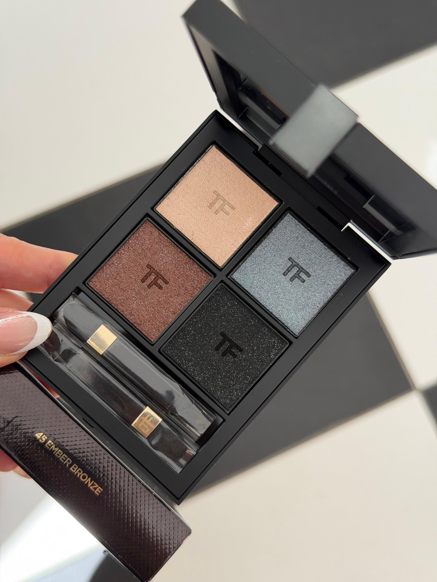TOM FORD Runway Eyeshadow Color Quad Crème Palette - Ember Bronze