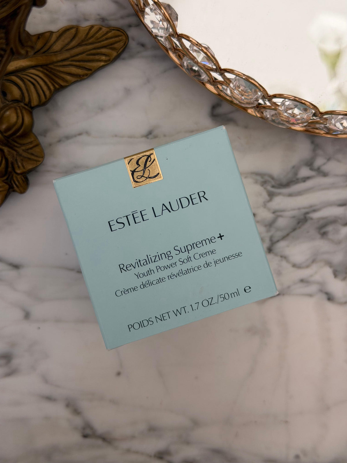 ESTEE LAUDER Revitalizing Supreme+
Youth Power Soft Creme