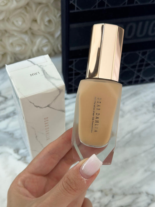DEAR DAHLIA Skin Paradise Sheer Silk Liquid Foundation (MW1)