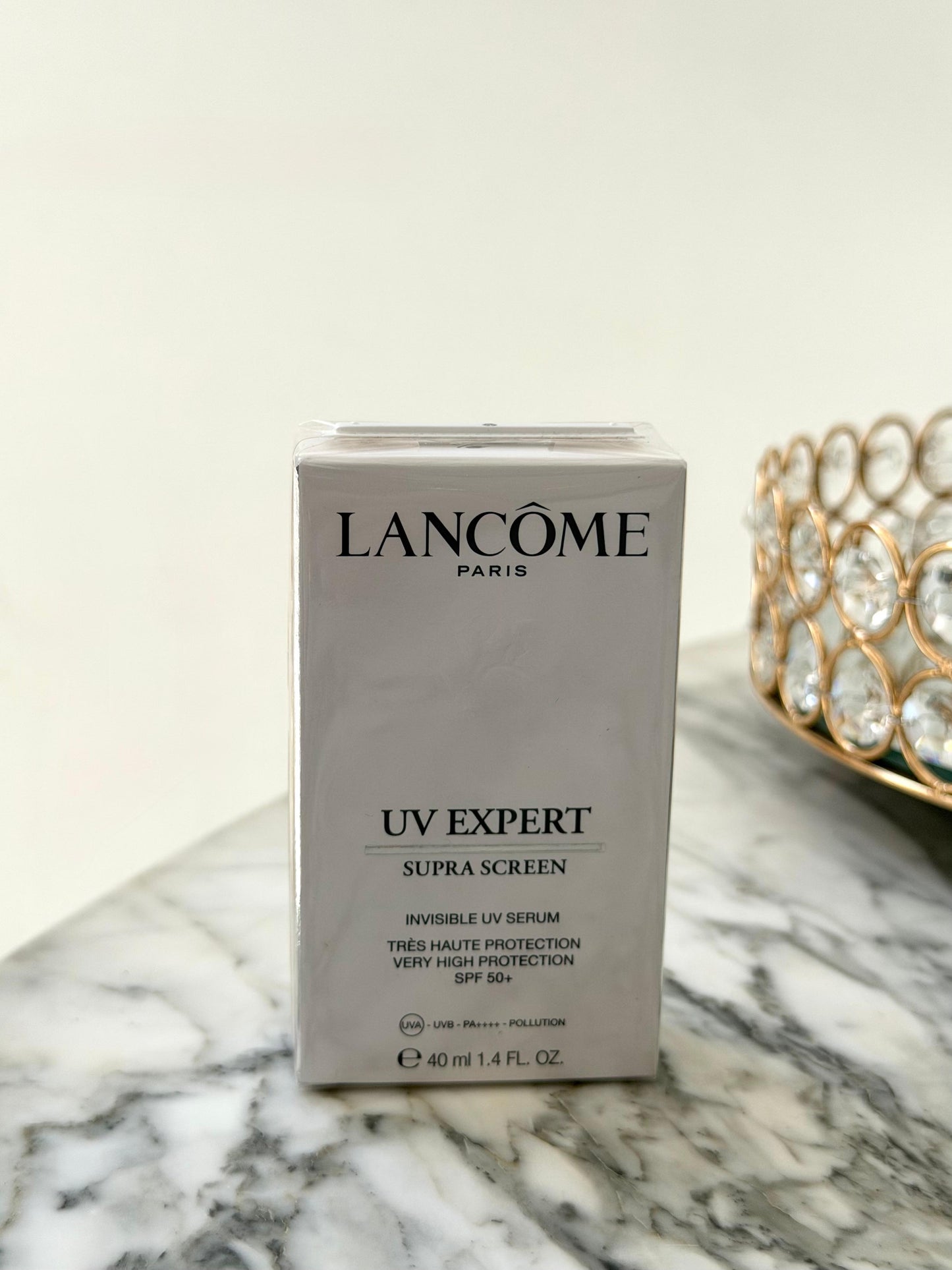 LANCOME UV Expert Supra Screen Invisible Serum
Anti-Aging Correction & SPF50+ Protection