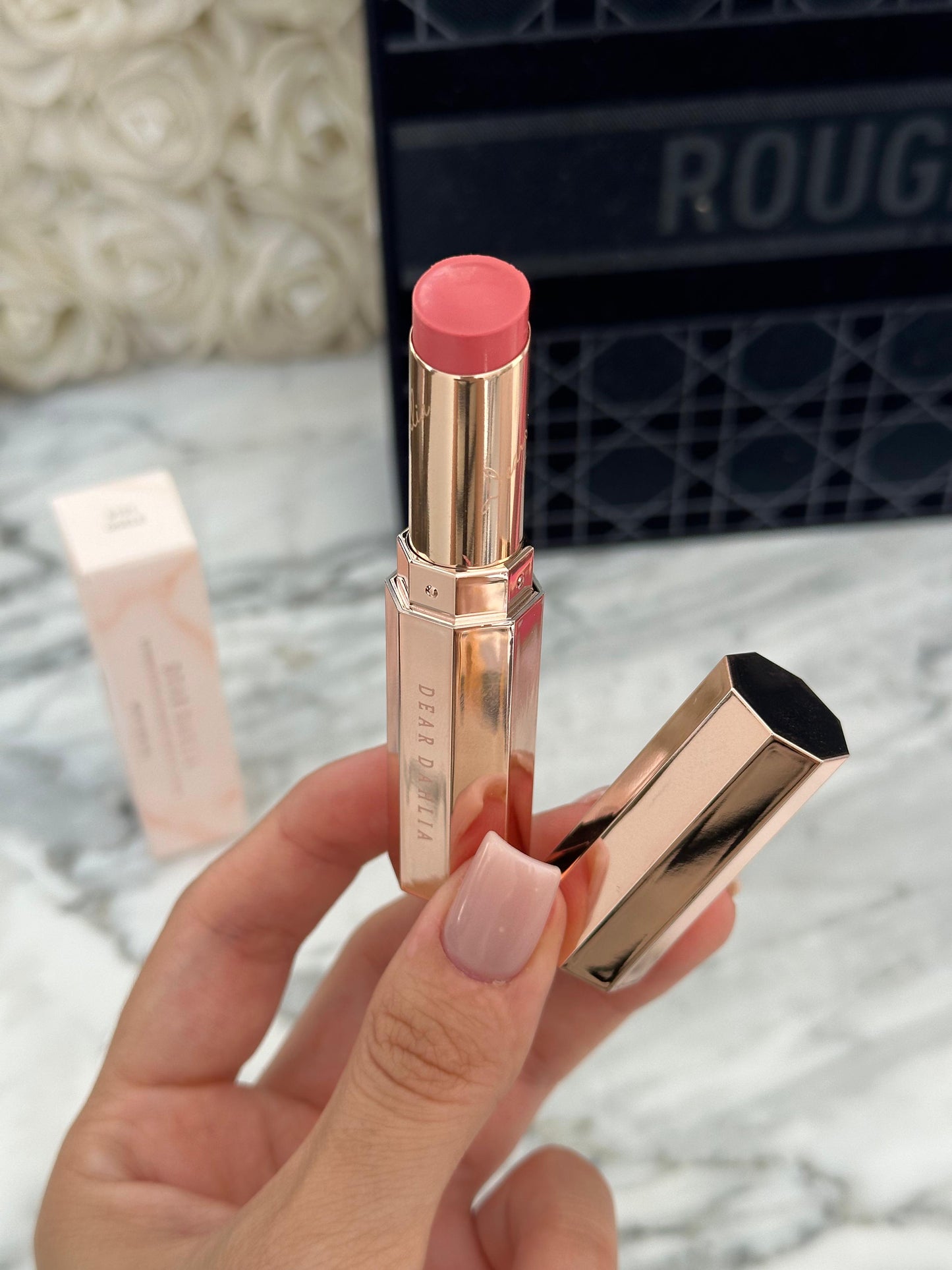 DEAR DAHLIA Blooming Edition
Lip Paradise Color Balm - Lip Balm