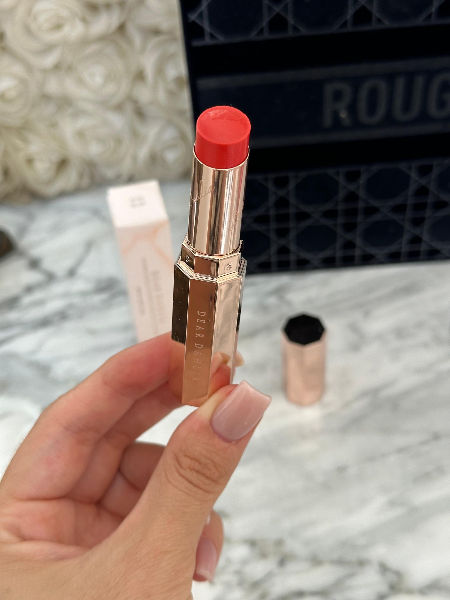 DEAR DAHLIA Blooming Edition
Lip Paradise Color Balm - Lip Balm