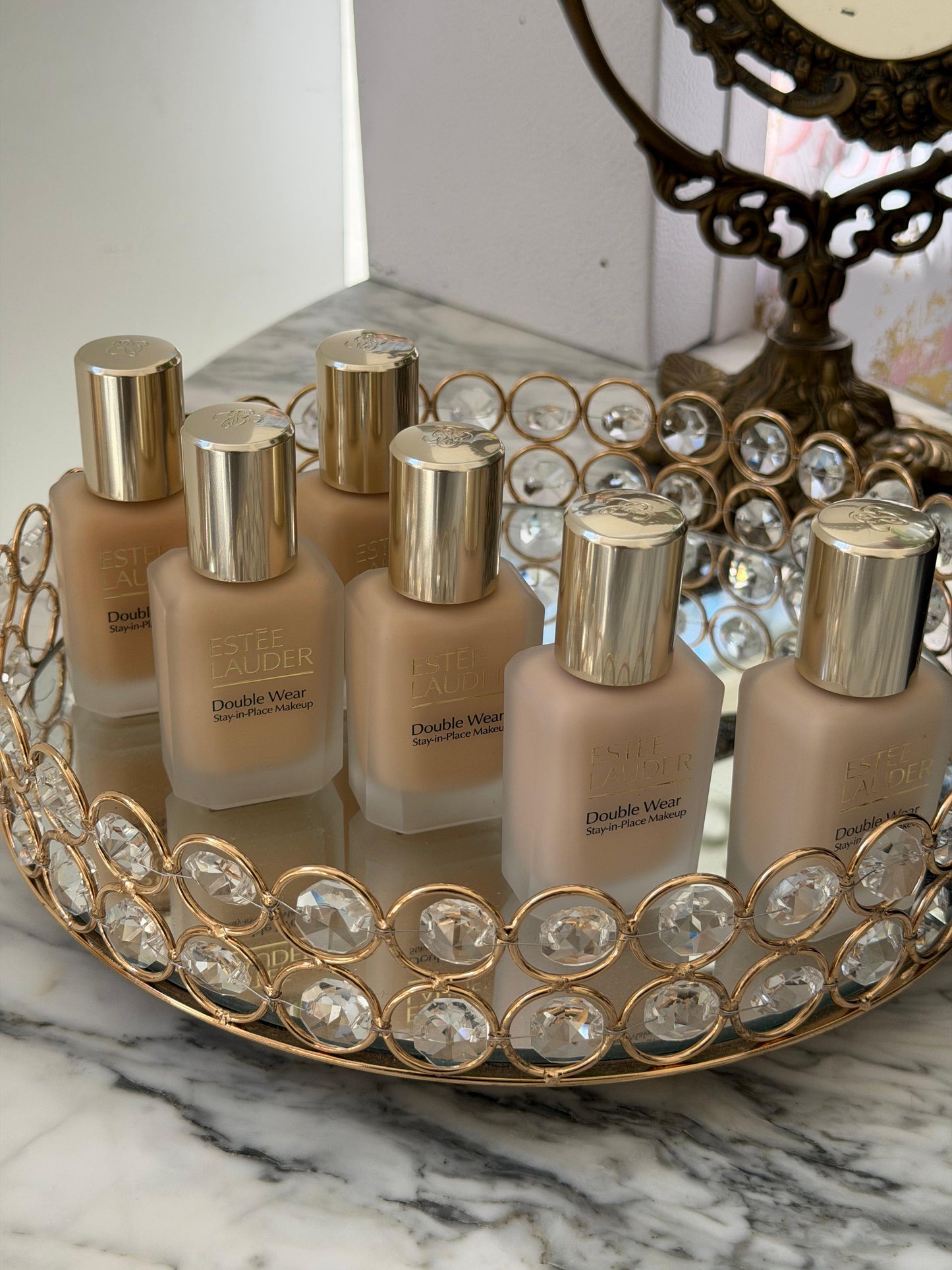 ESTÉE LAUDER Double Wear (New)
Stay-in-Place Longwear Matte Foundation