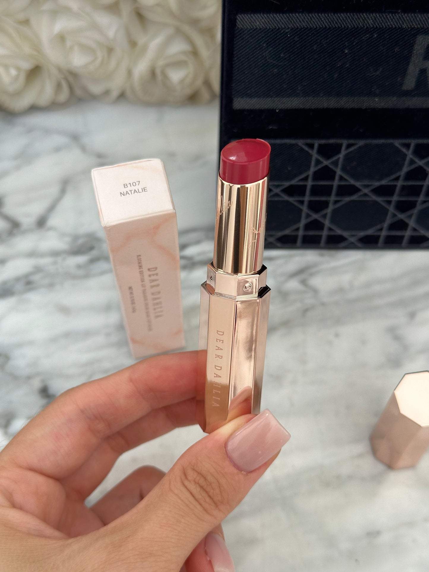 DEAR DAHLIA Blooming Edition
Lip Paradise Color Balm - Lip Balm