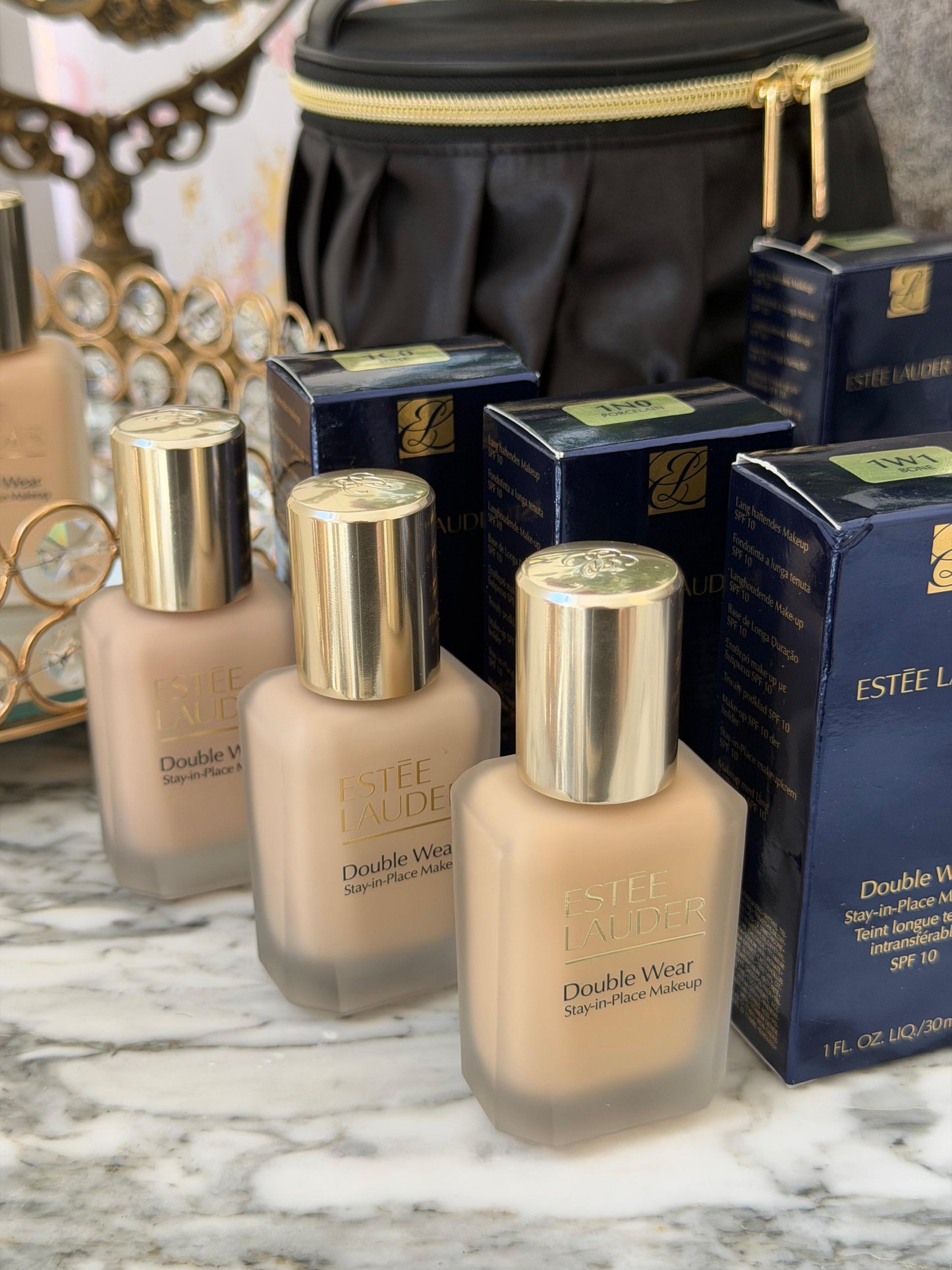 ESTÉE LAUDER Double Wear (New)
Stay-in-Place Longwear Matte Foundation