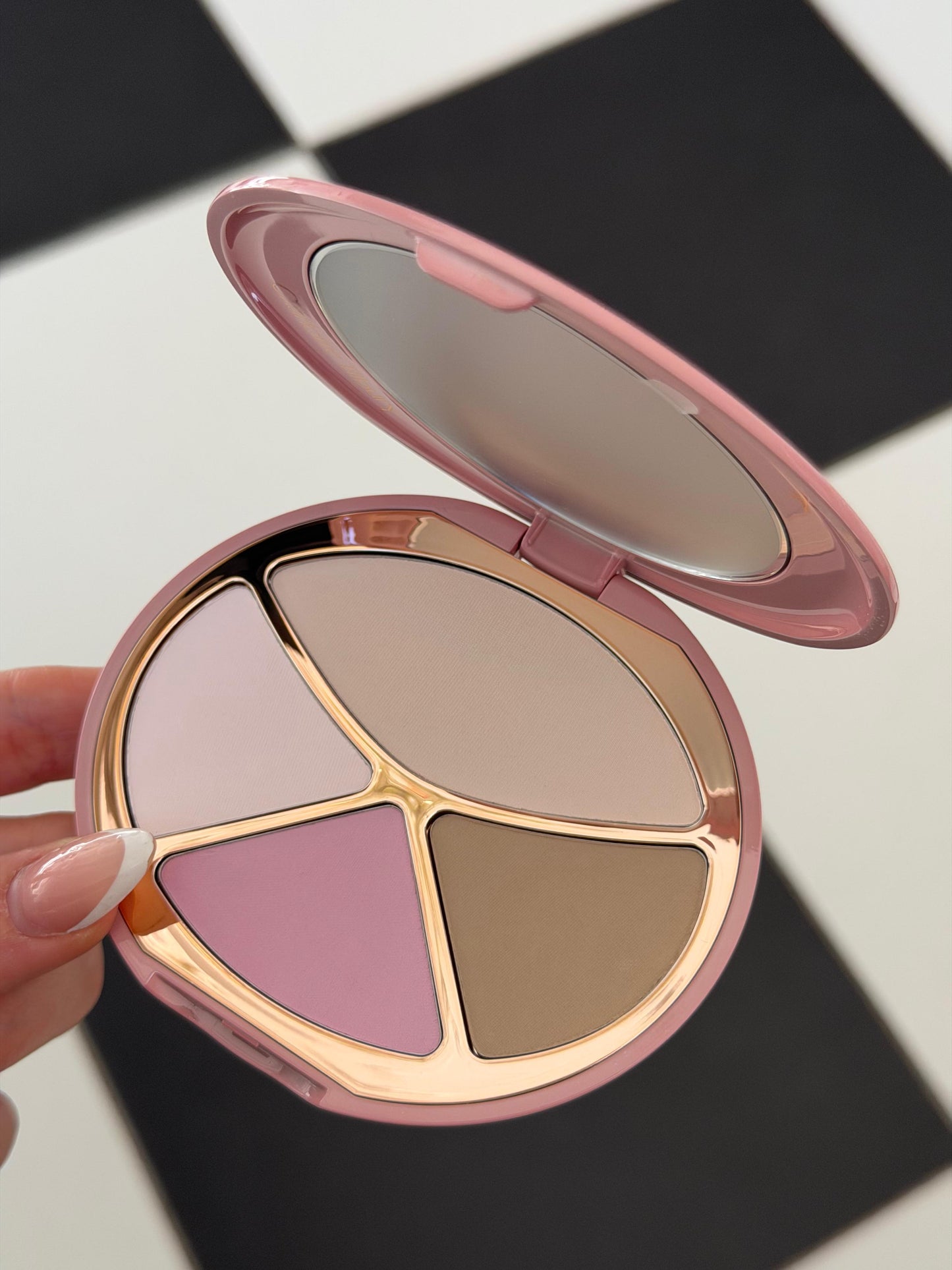 CHARLOTTE TILBURY 4 Colors Creamy Contour (Blush&Bronzer) Palette (01)