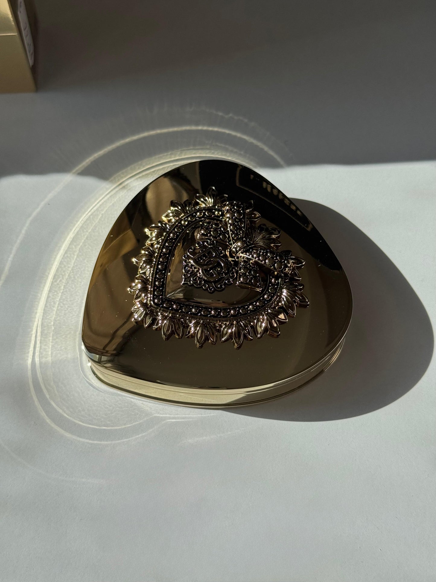 DOLCE&GABBANA Ever Icon Eye Palette (02)
10H Multi-Finish Day To Night Eyeshadow