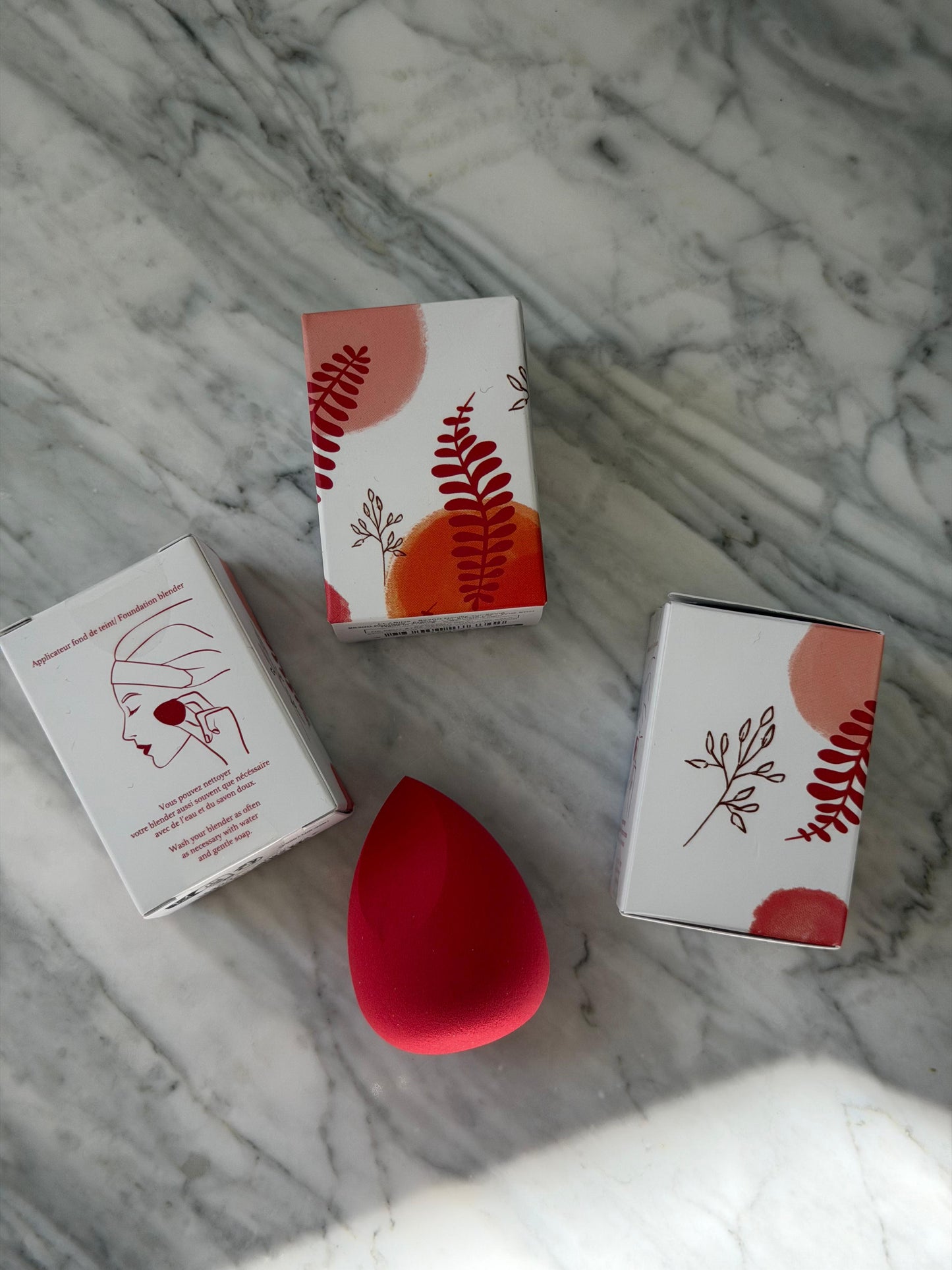 CLARINS Sponge Foundation Blender