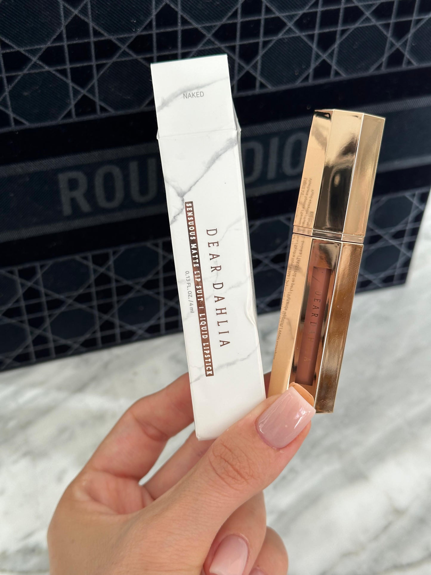 DEAR DAHLIA Sensuous Matte Lip Suit Liquid Lipstick - Naked