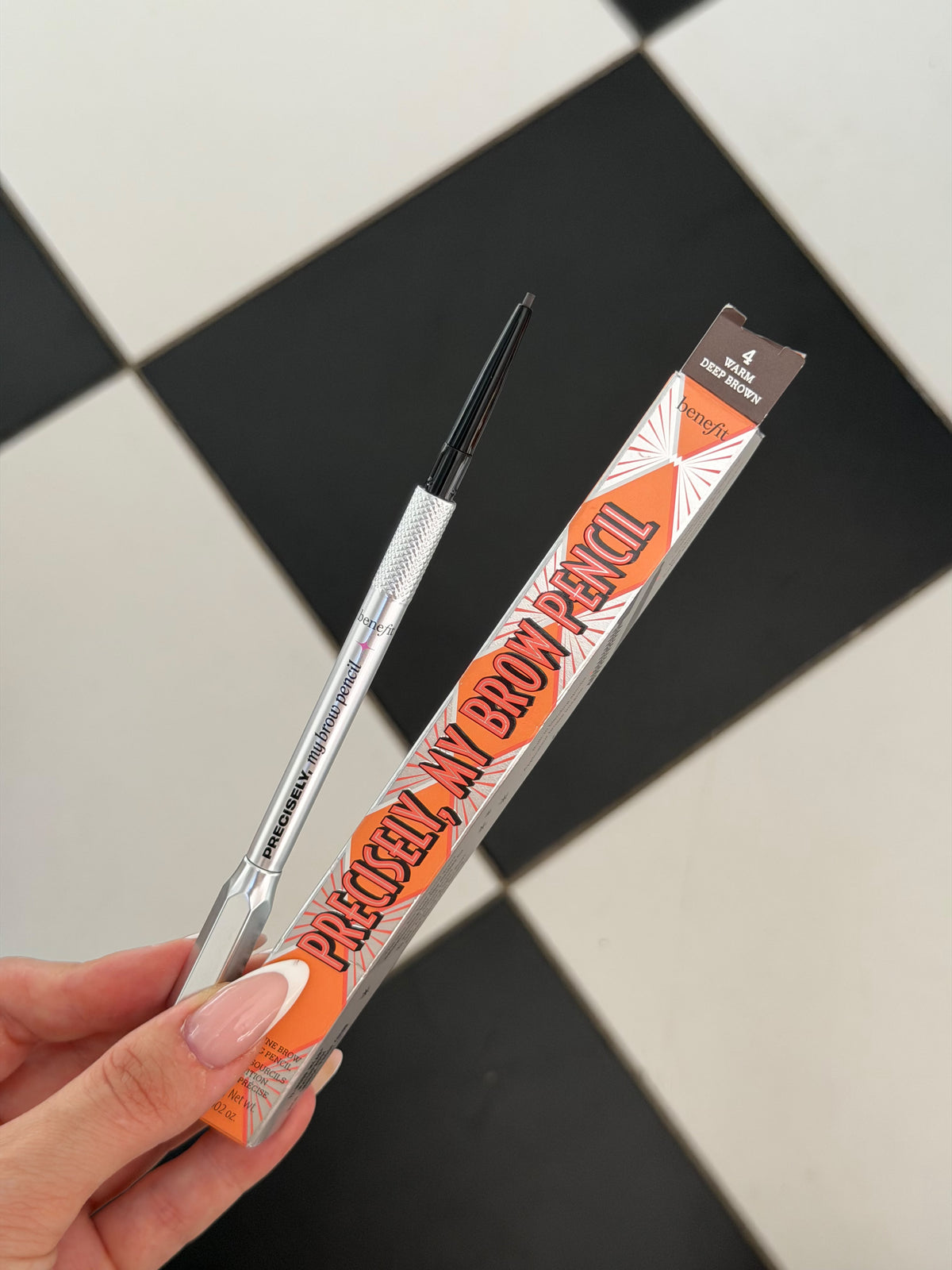 BENEFIT Precisely, My Brow Pencil (4)
Ultra-Fine Brow Defining Pencil