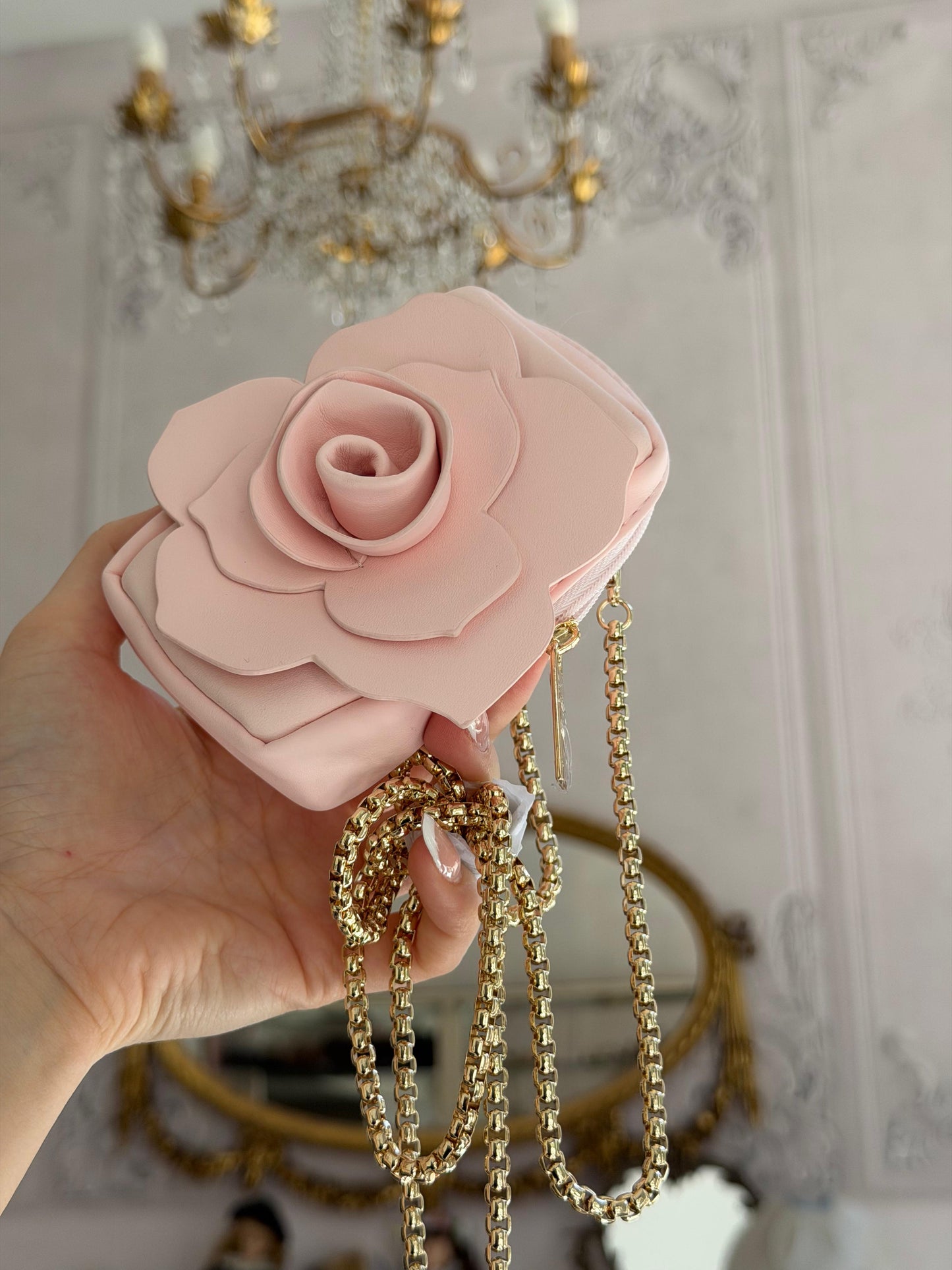 DOLCE&GABBANA
Rose Golden Pink Beauty Pouch