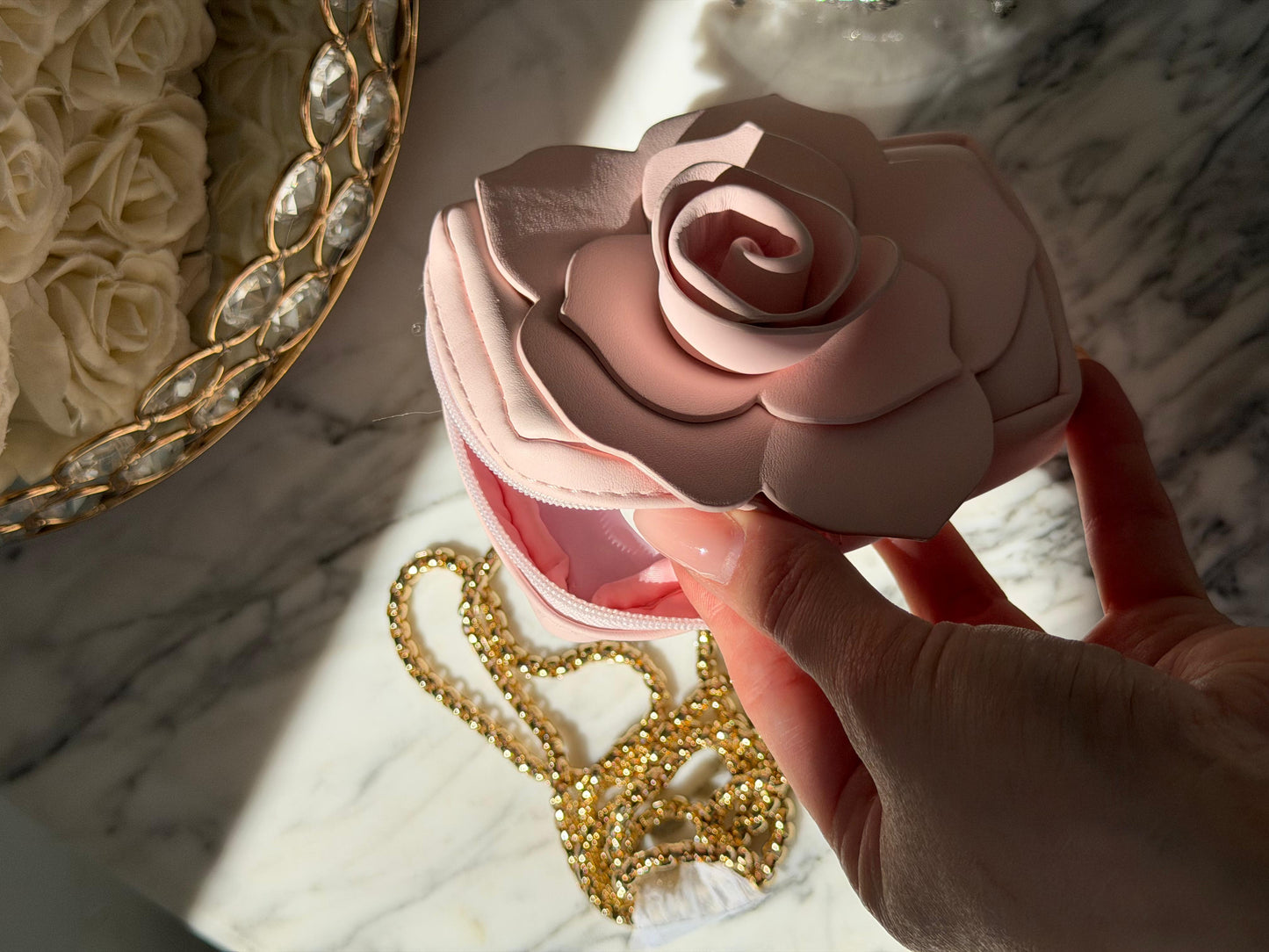 DOLCE&GABBANA
Rose Golden Pink Beauty Pouch