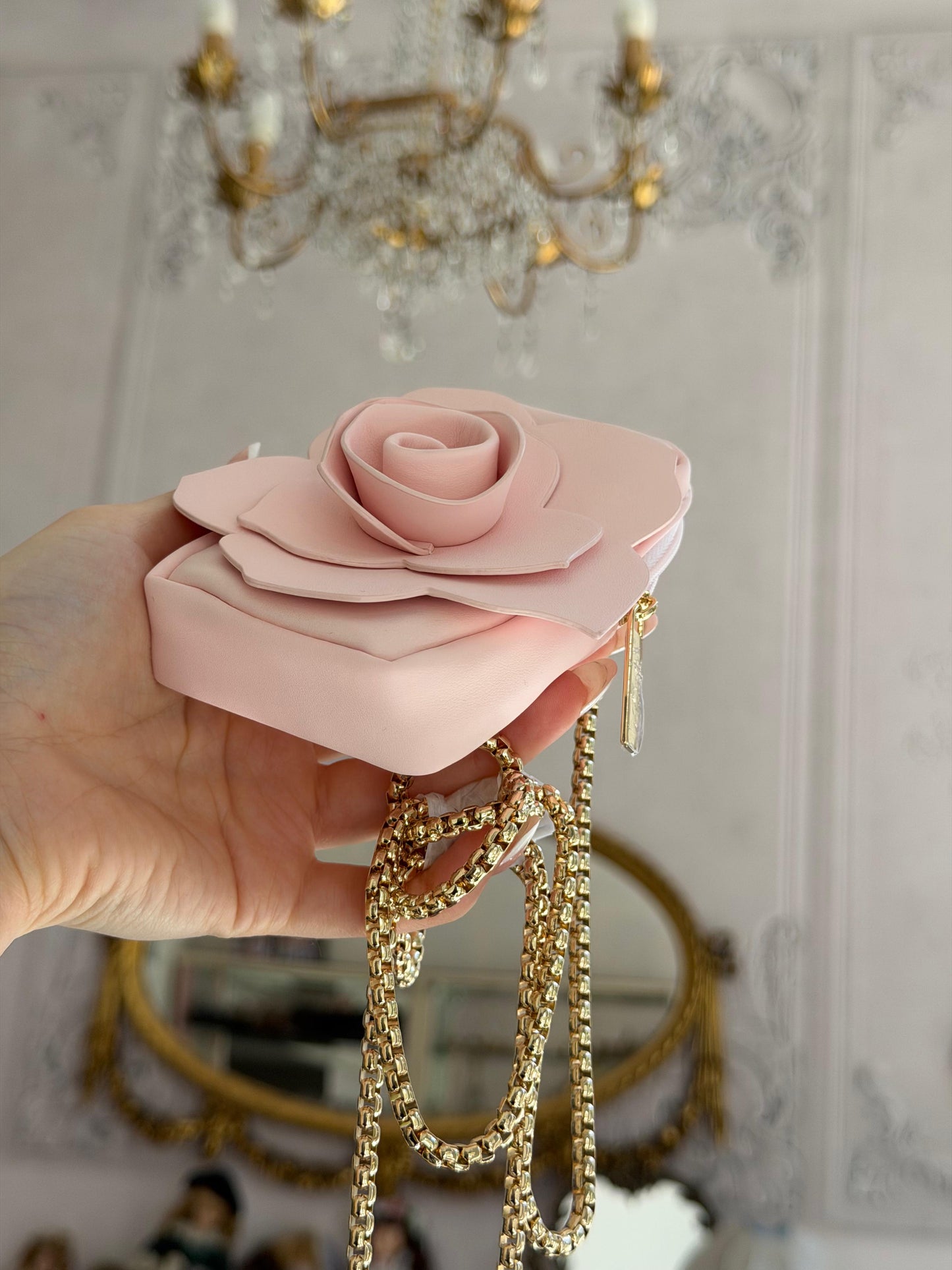 DOLCE&GABBANA
Rose Golden Pink Beauty Pouch