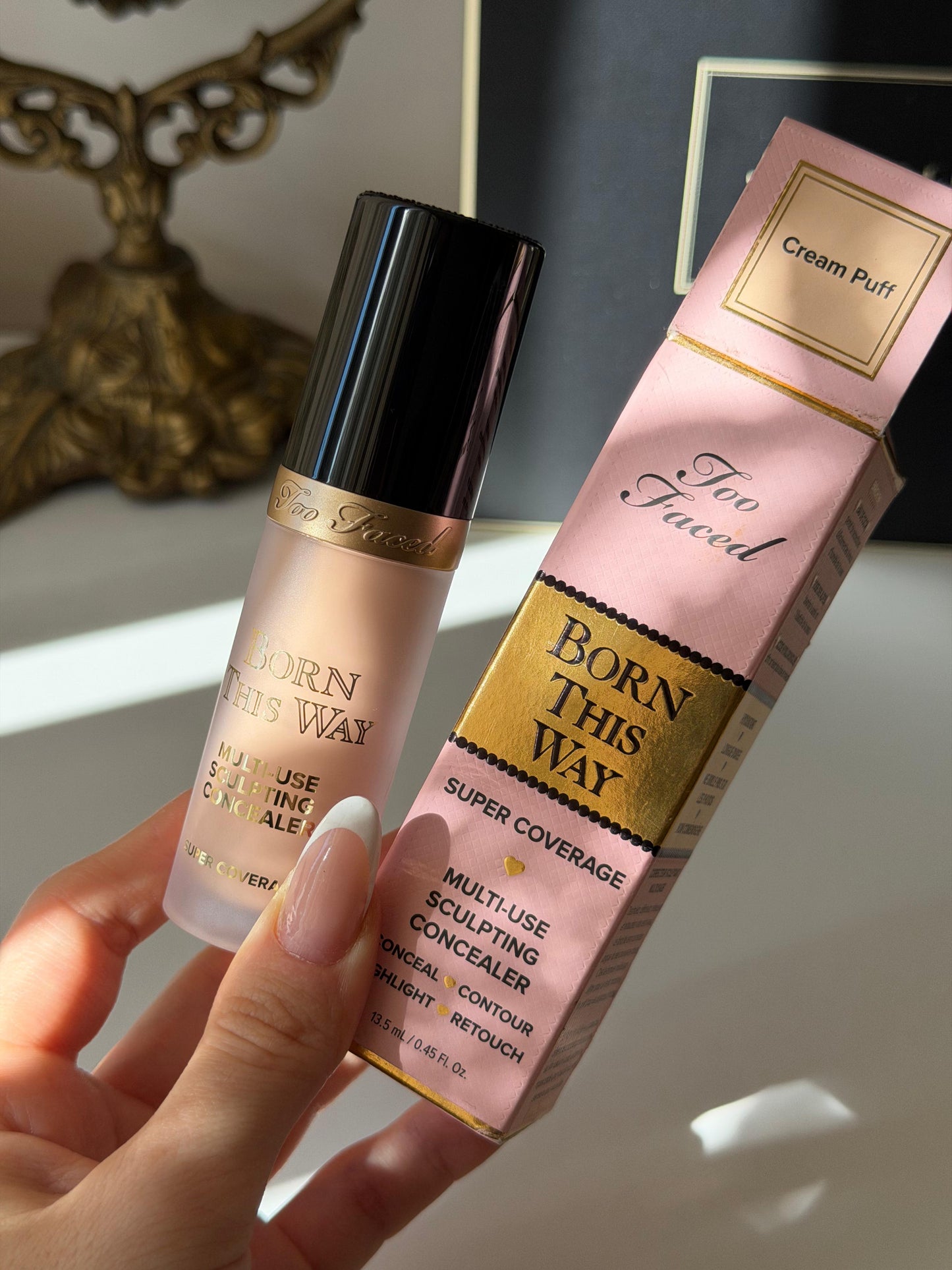 TOO FACED Born This Way Super Coverage Multi-Use Concealer - Cream Puff
Flawless, Hydrating, Longwearing