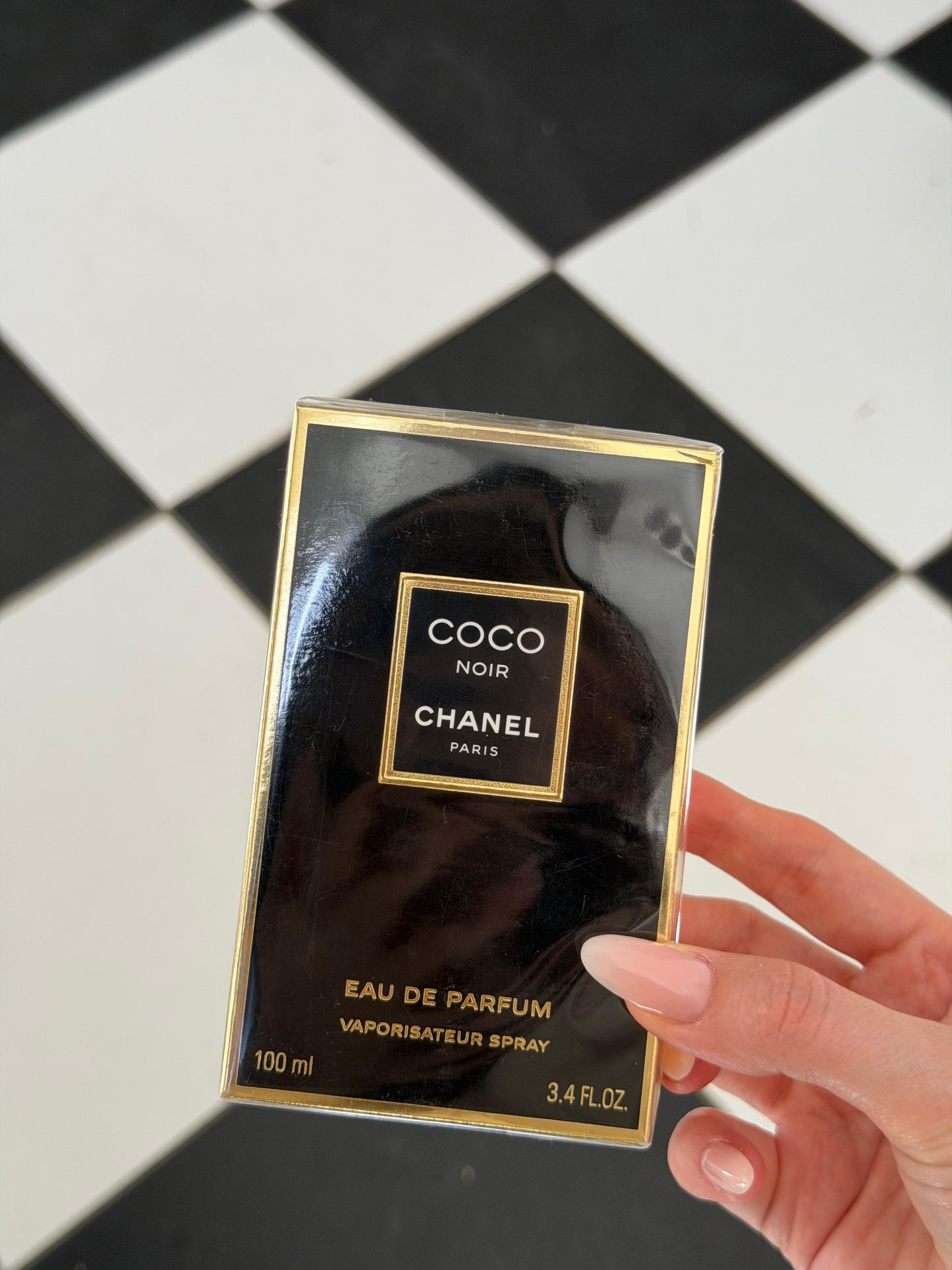 CHANEL Coco Noir Eau de Parfum
