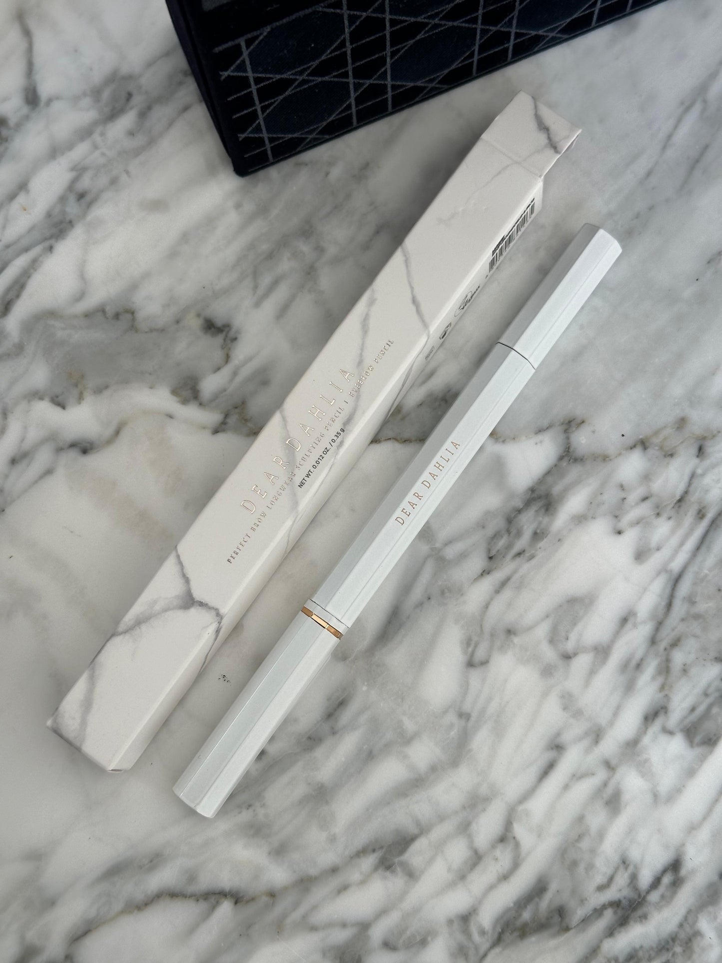 DEAR DAHLIA Perfect Brow Longwear Sculpting Pencil