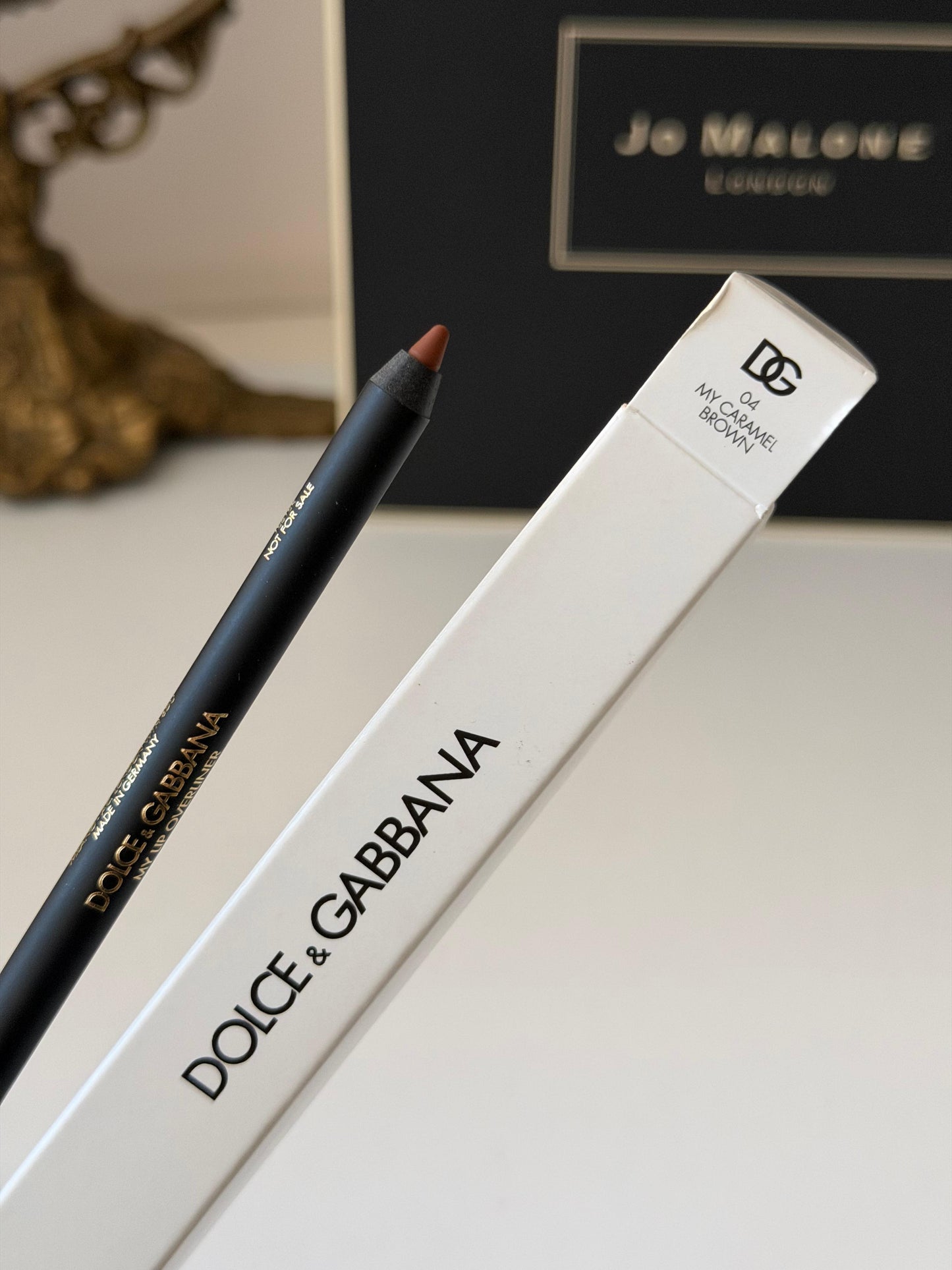 DOLCE&GABBANA Brow Restyler Pencil (04)
16H Lasting Fill & Shape Micro Brow Pencil