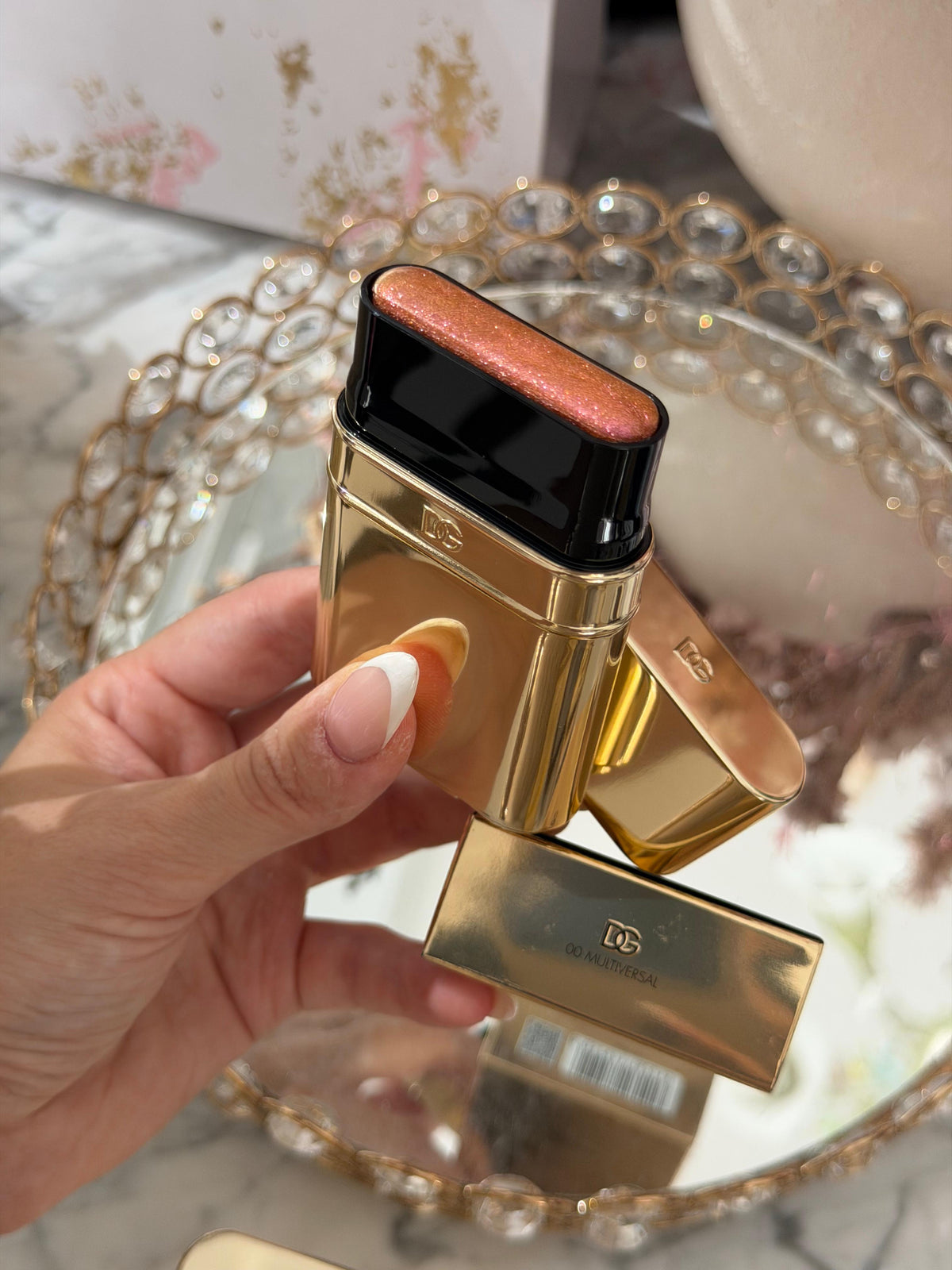 DOLCE&GABBANA Glazelighter Glowpalescent All Over Highlighter - 00 Multiversal