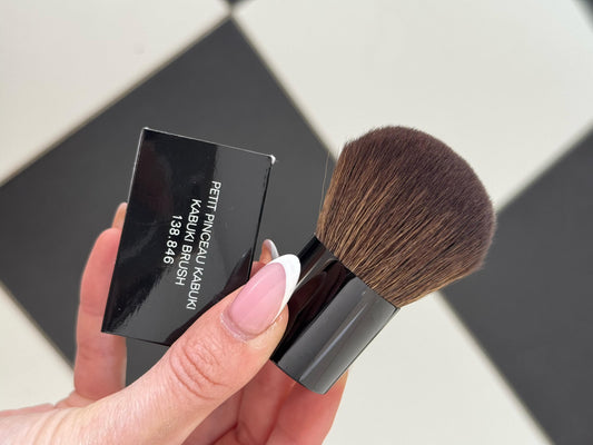 CHANEL Les Pinceaux De Chanel
Kabuki Brush