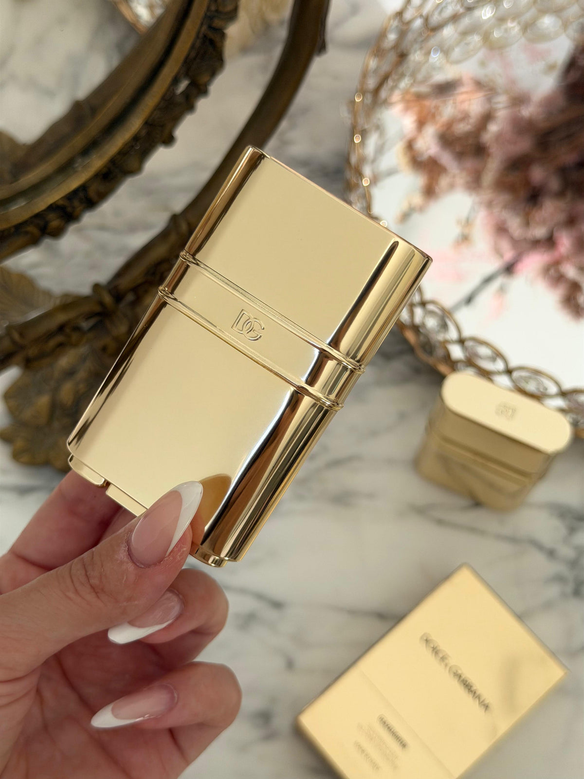 DOLCE&GABBANA Glazelighter Glowpalescent All Over Highlighter - 00 Multiversal