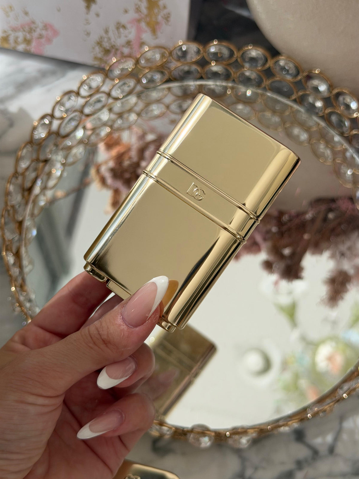 DOLCE&GABBANA Glazelighter Glowpalescent All Over Highlighter - 00 Multiversal