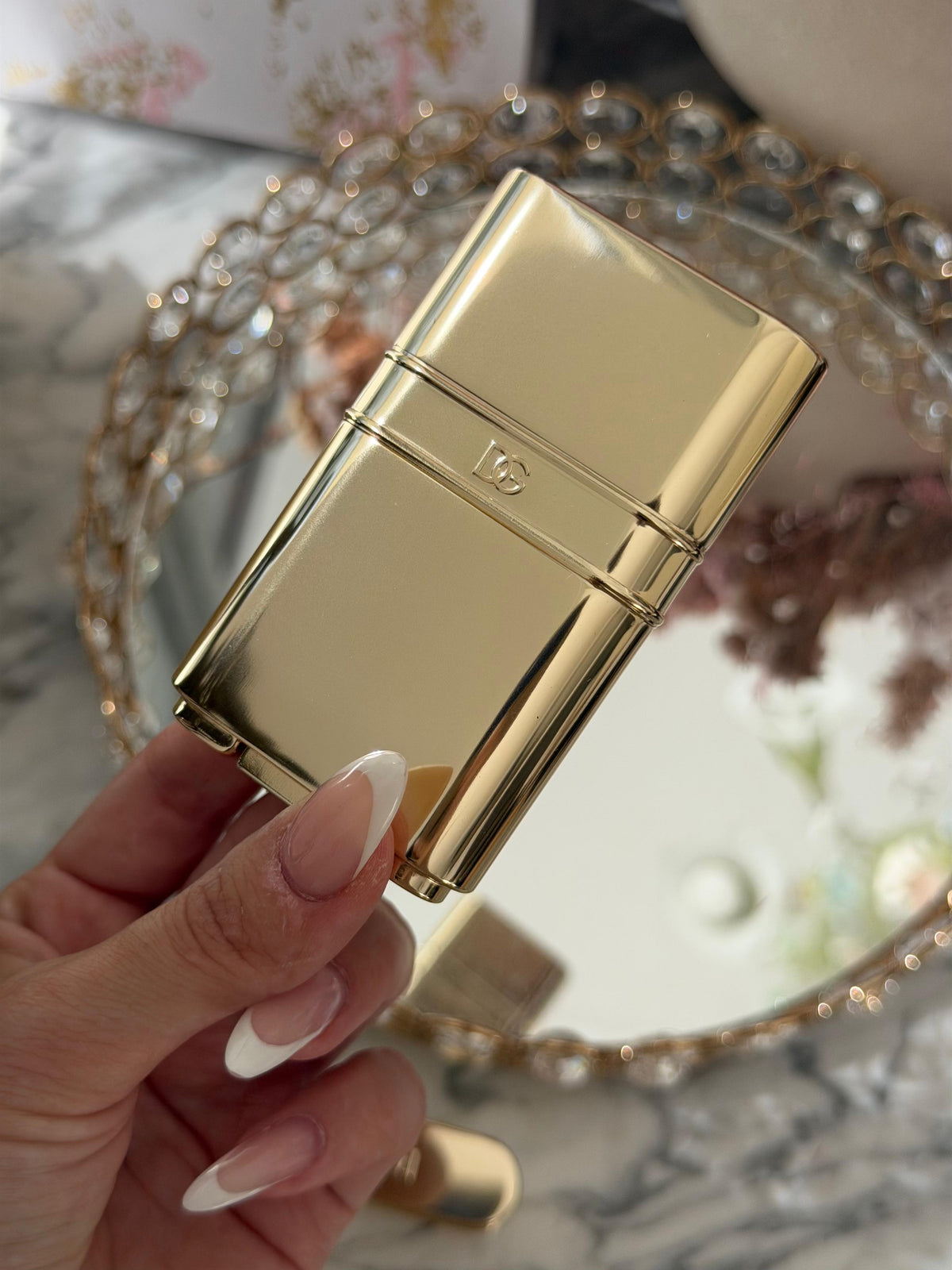 DOLCE&GABBANA Glazelighter Glowpalescent All Over Highlighter - 00 Multiversal