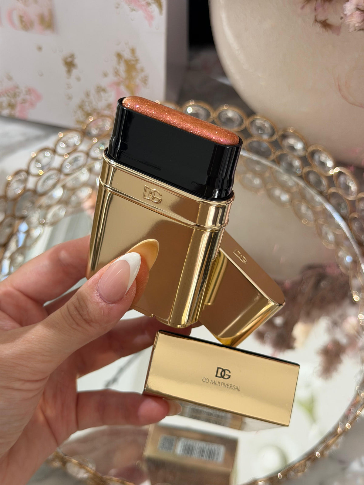 DOLCE&GABBANA Glazelighter Glowpalescent All Over Highlighter - 00 Multiversal