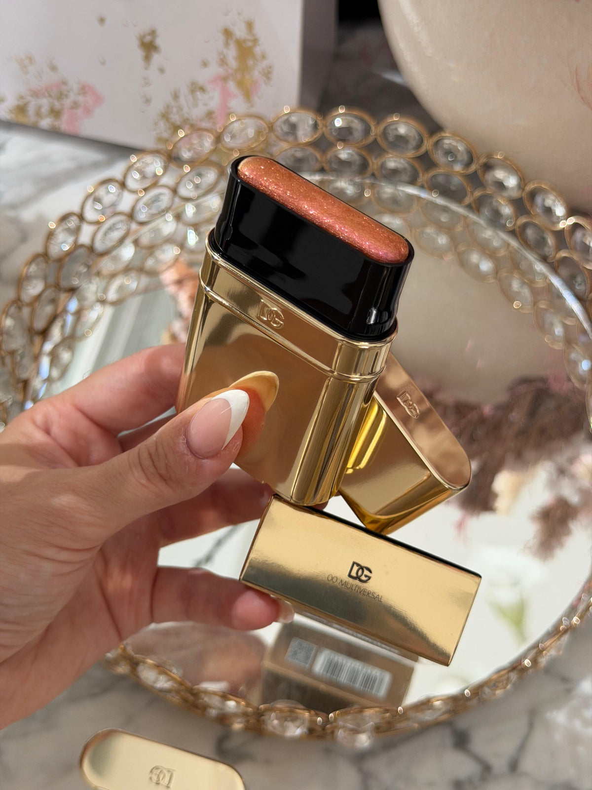 DOLCE&GABBANA Glazelighter Glowpalescent All Over Highlighter - 00 Multiversal