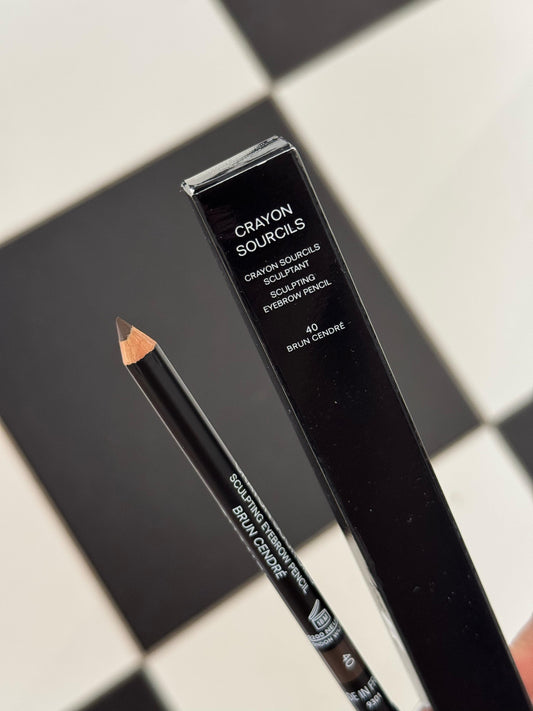 CHANEL Crayon Sourcils
Sculpting Eyebrow Pencil (40)
