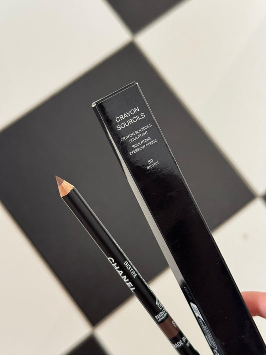 CHANEL Crayon Sourcils
Sculpting Eyebrow Pencil (50)