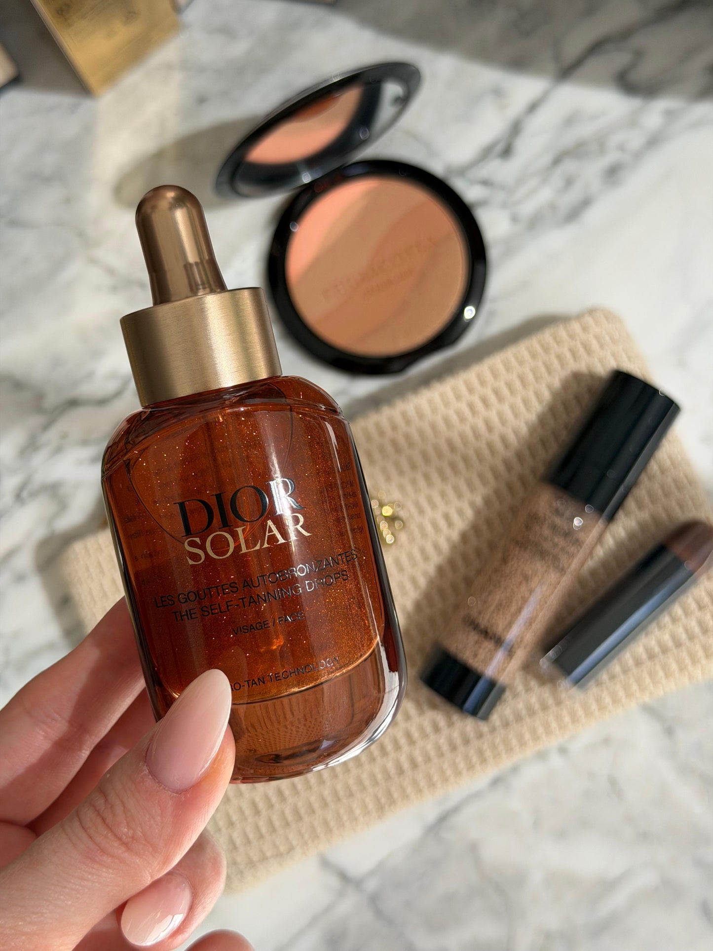 DIOR Solar The Self-Tanning Drops