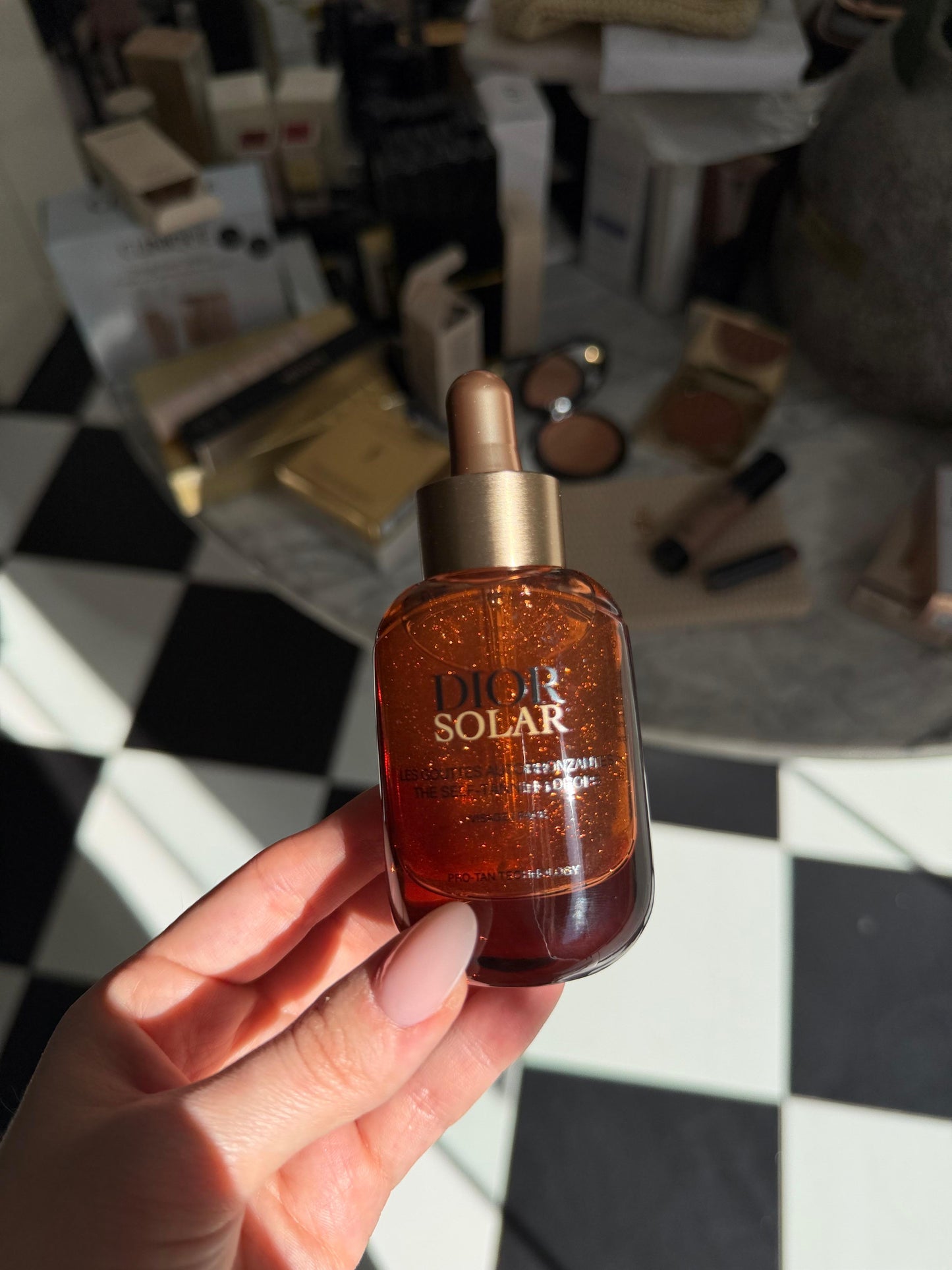 DIOR Solar The Self-Tanning Drops