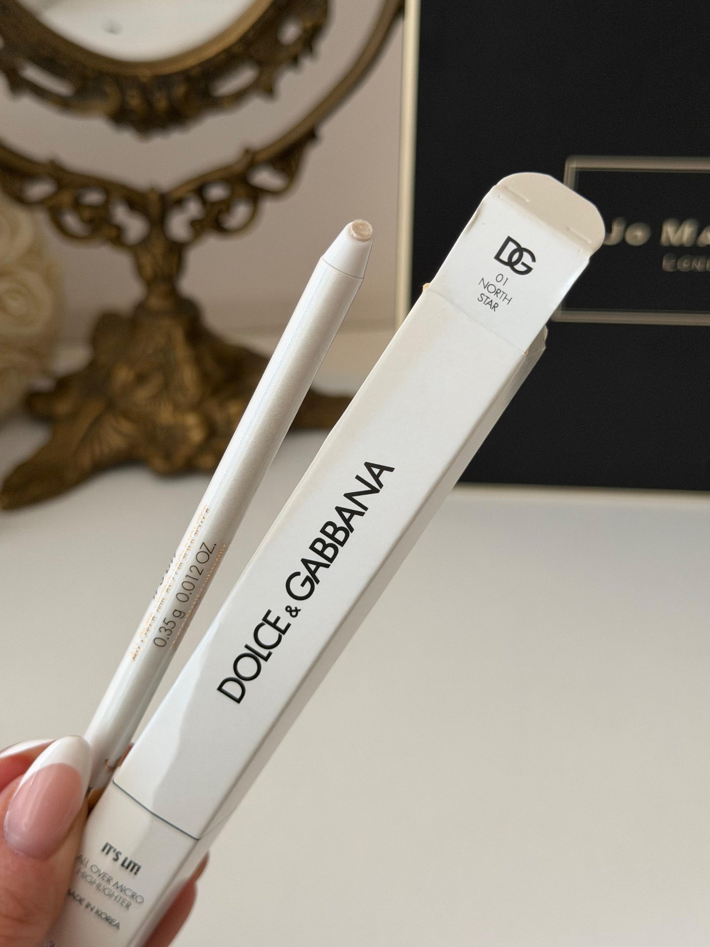 DOLCE&GABBANA It’s Lit!
All Over Micro Highlighter (01)