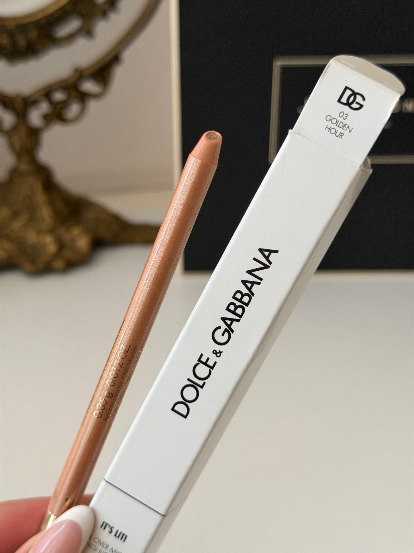 DOLCE&GABBANA It’s Lit!
All Over Micro Highlighter (03)