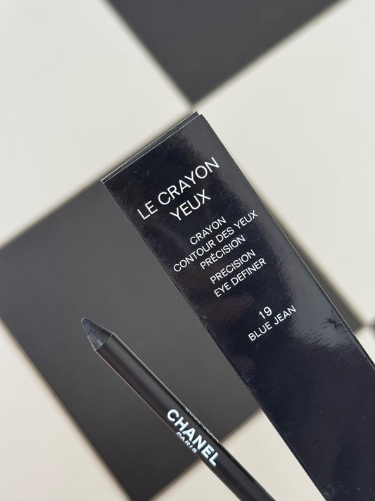 CHANEL Precision Eye Definer - Le Crayon Yeux (19)