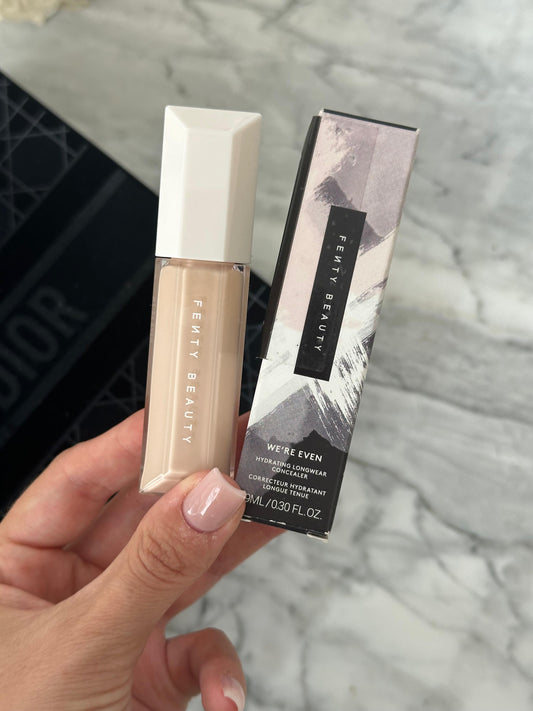 FENTY BEAUTY We're Even Hydrating Longwear Concealer